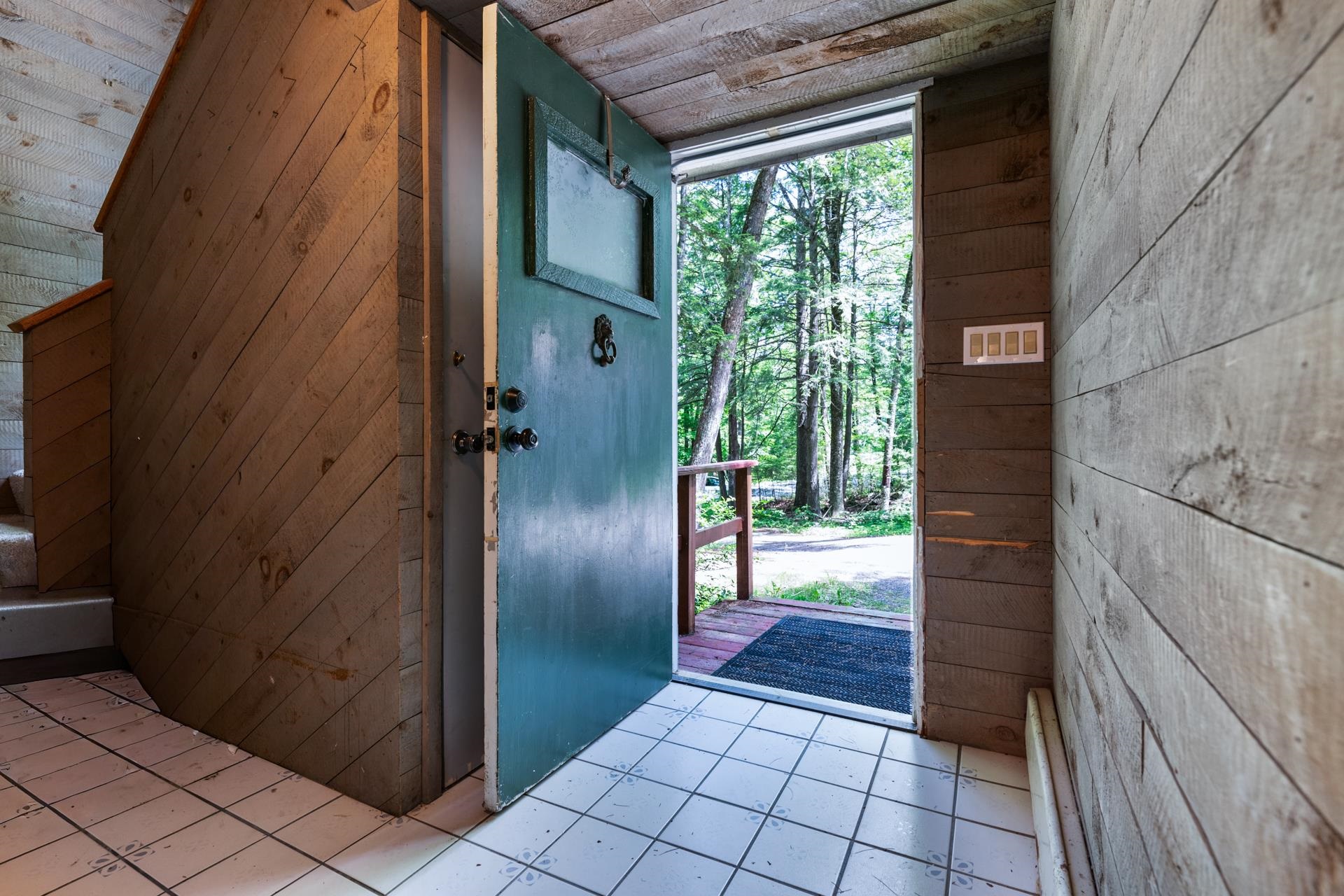 3 Longwood Dr, Grantham, NH 03753