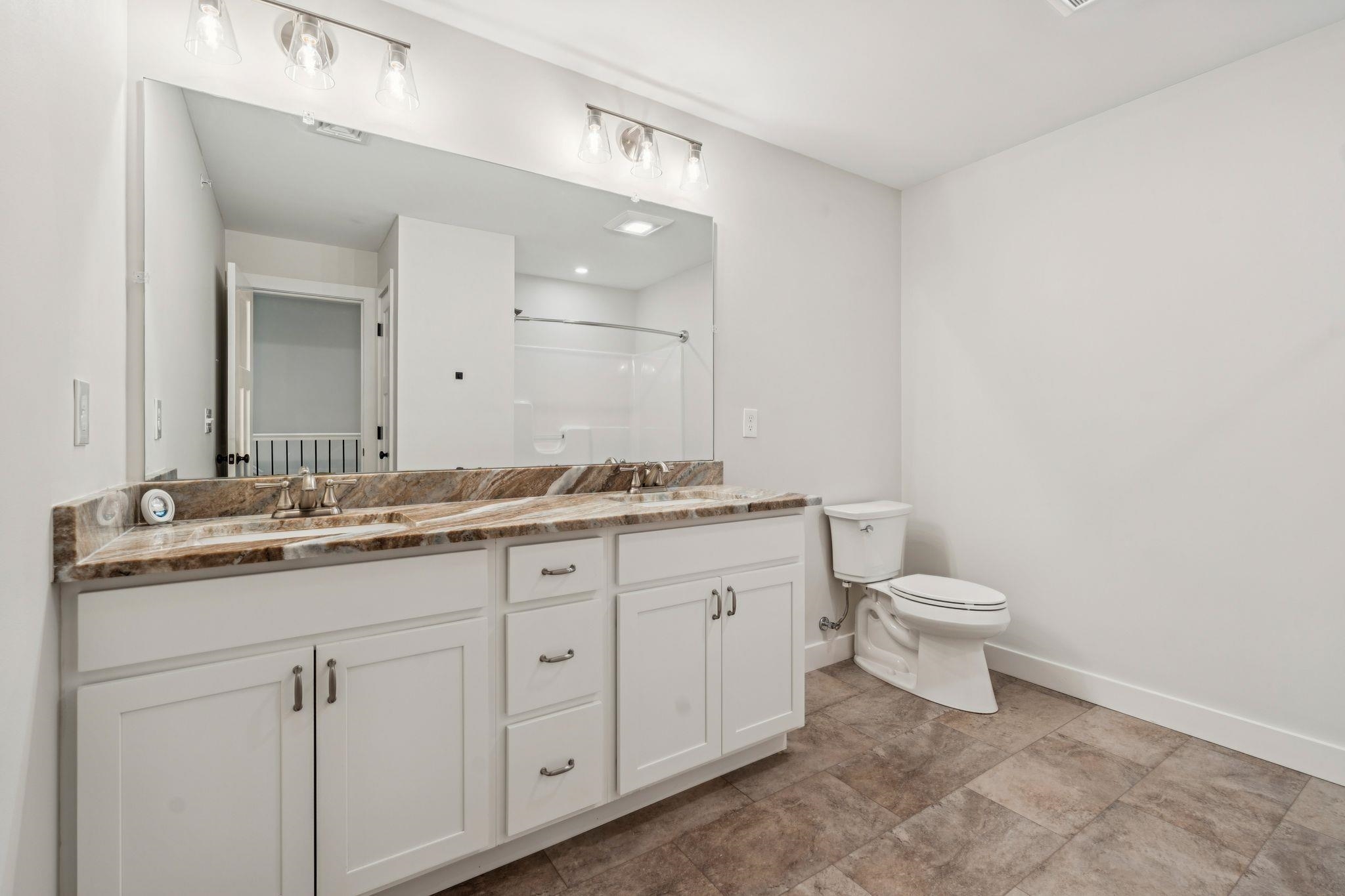 34 Ponemah Hill Rd #2, Milford, NH 03055