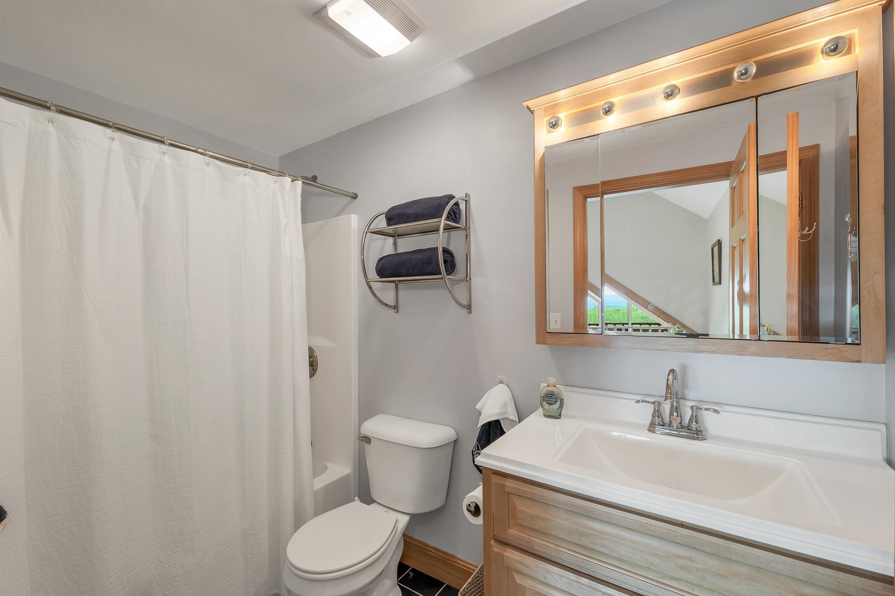 178 Highlands Dr, Conway, NH 03838