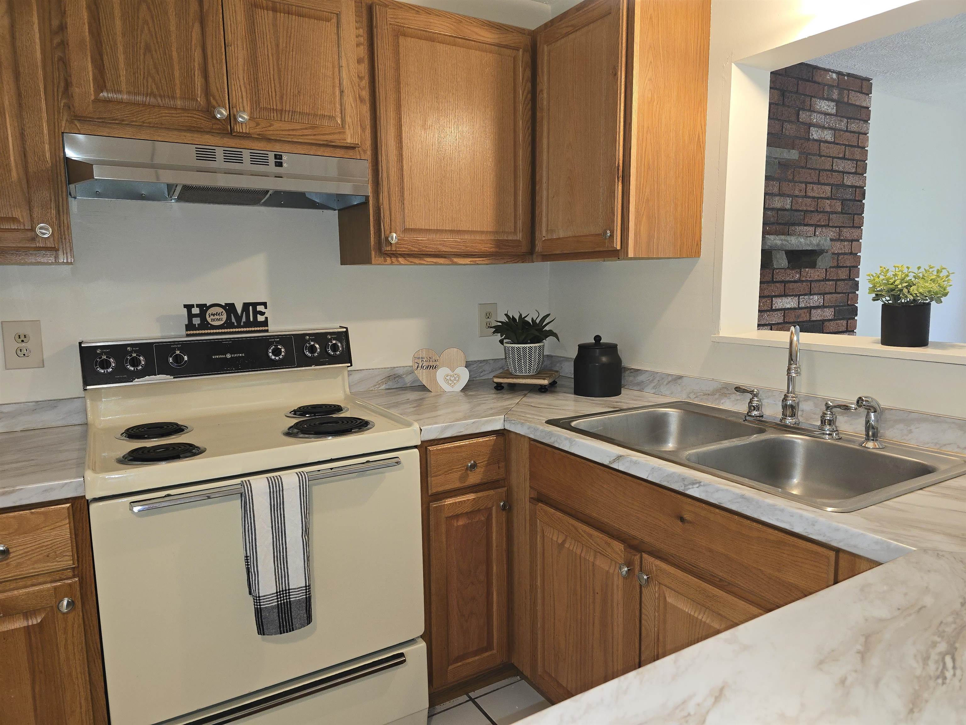 75 Lakewood Pines Rd #17, Bristol, NH 03222