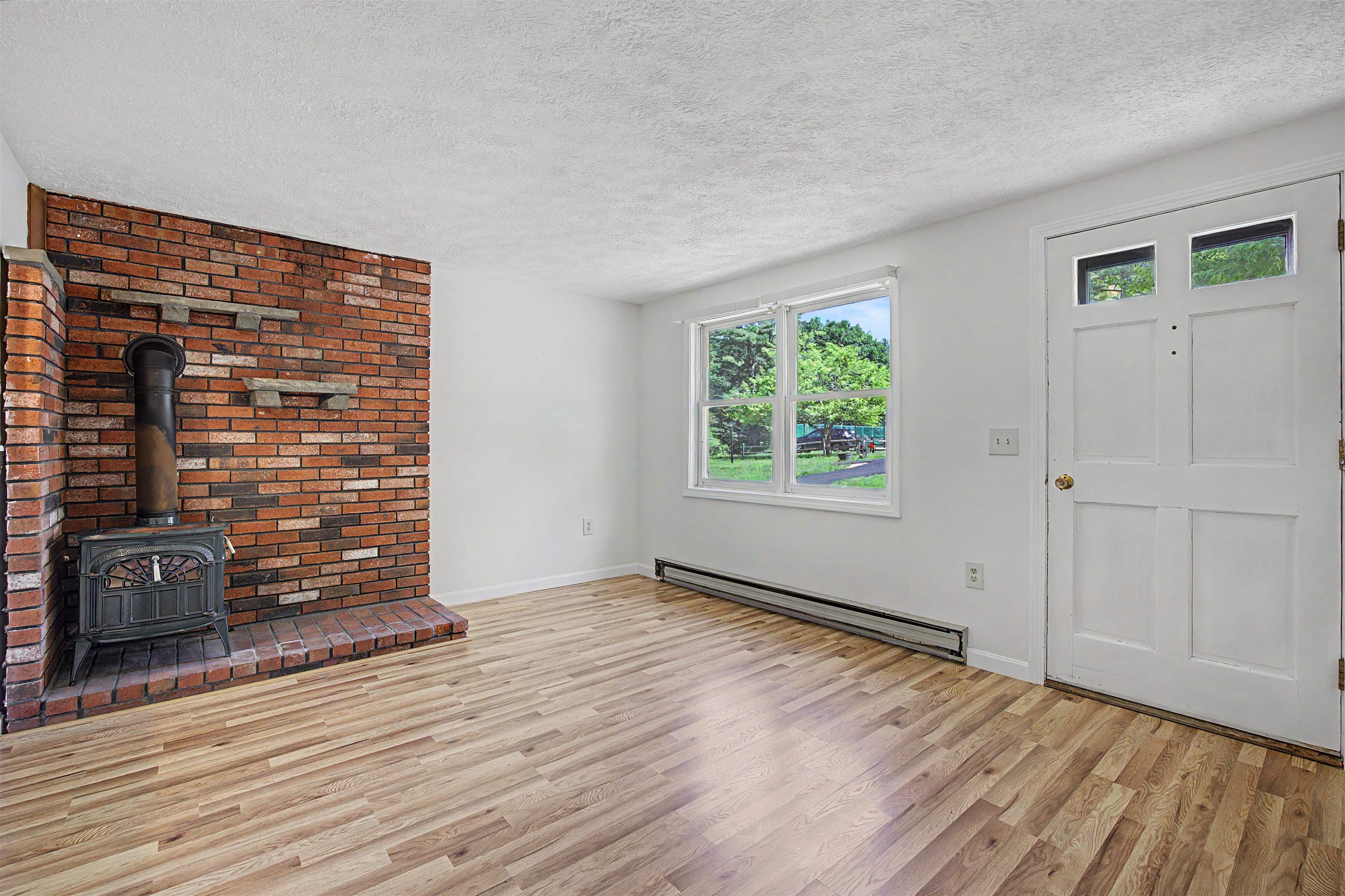 75 Lakewood Pines Rd #17, Bristol, NH 03222