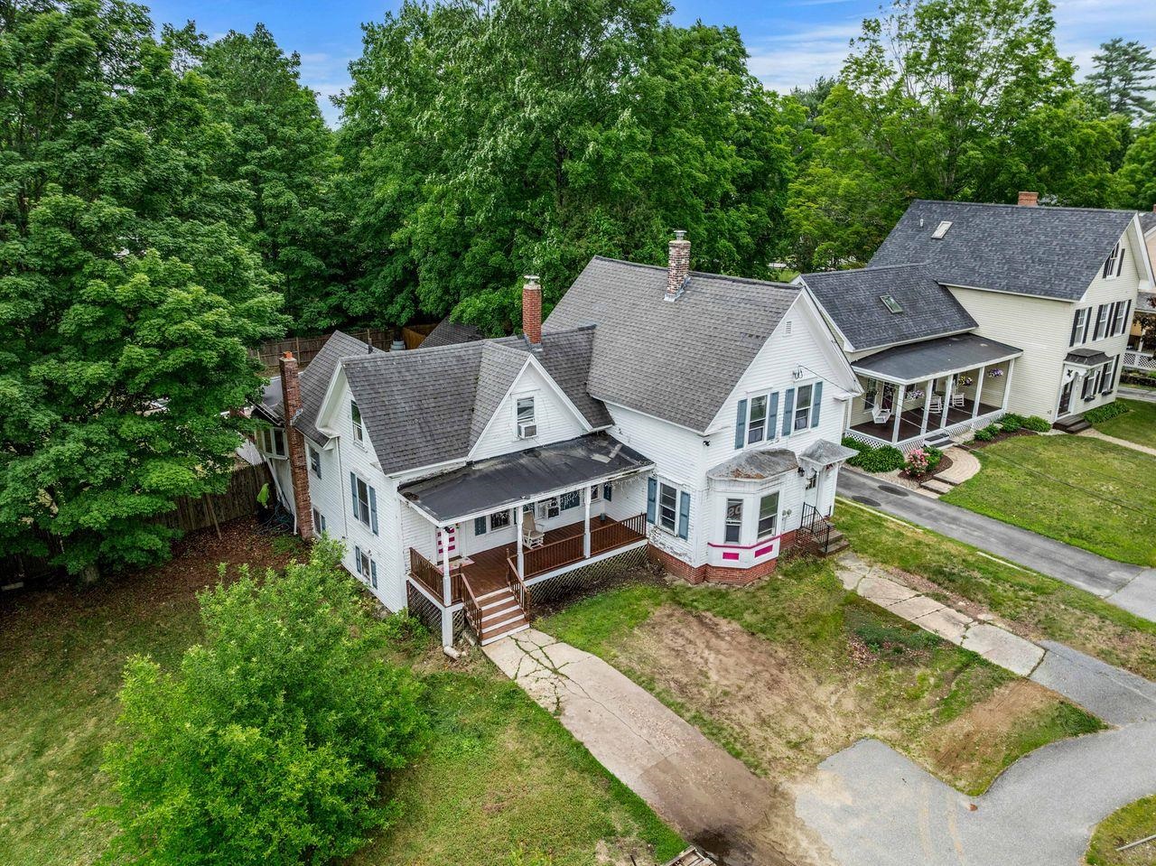 37 N Mast St, Goffstown, NH 03045