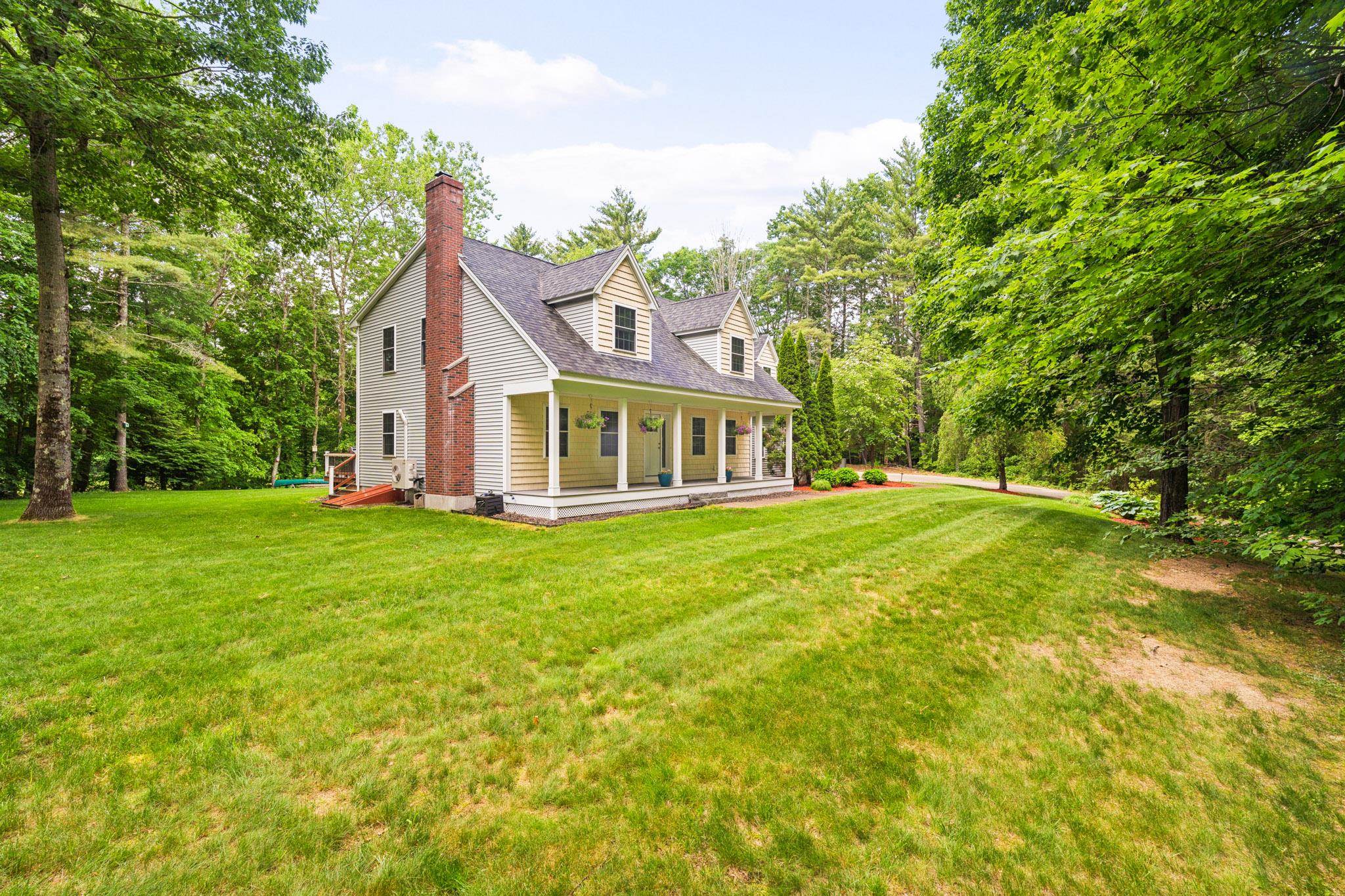 64 Fox Garrison Rd, Lee, NH 03861