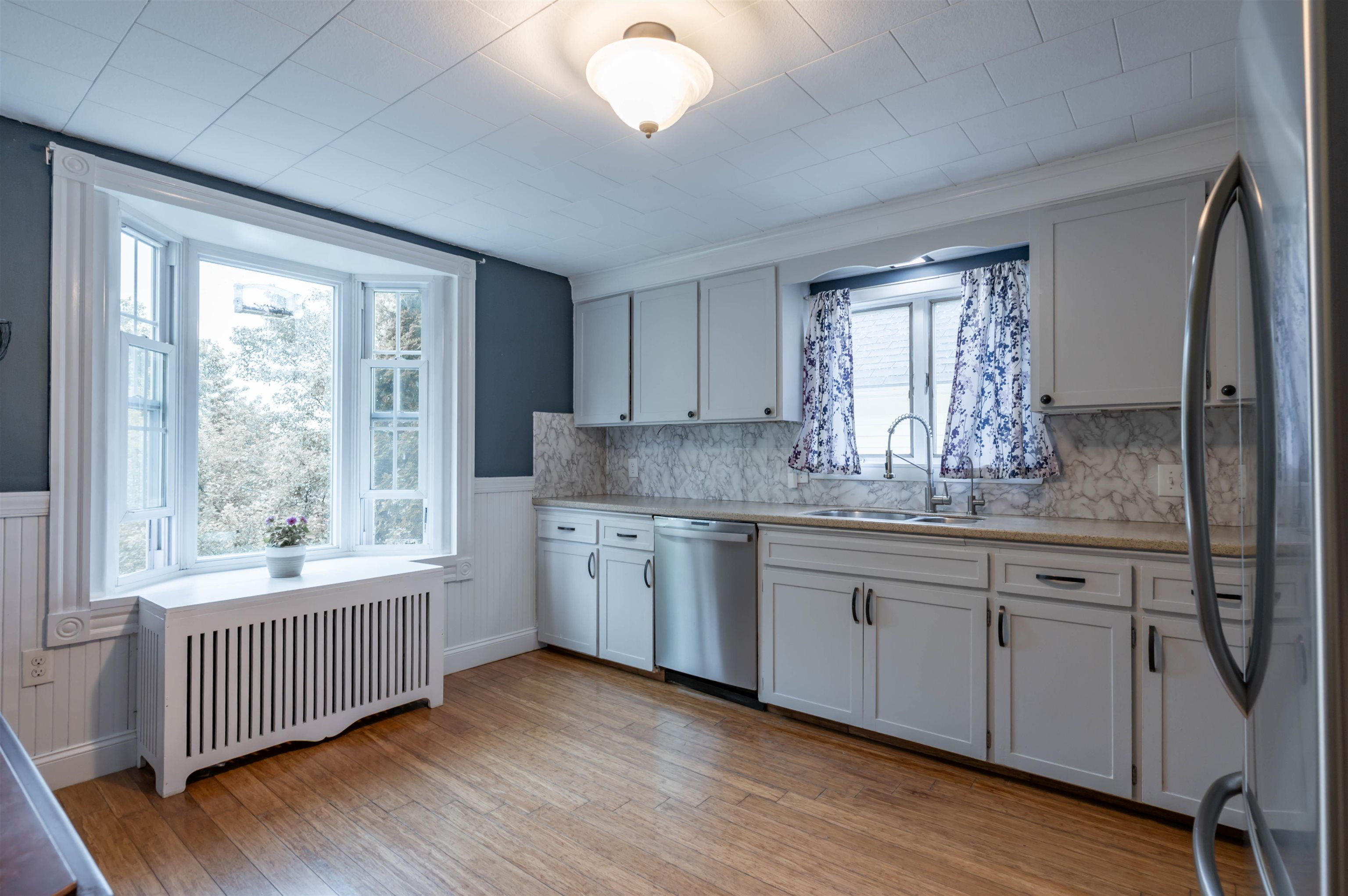 548 S Main St, Manchester, NH 03102
