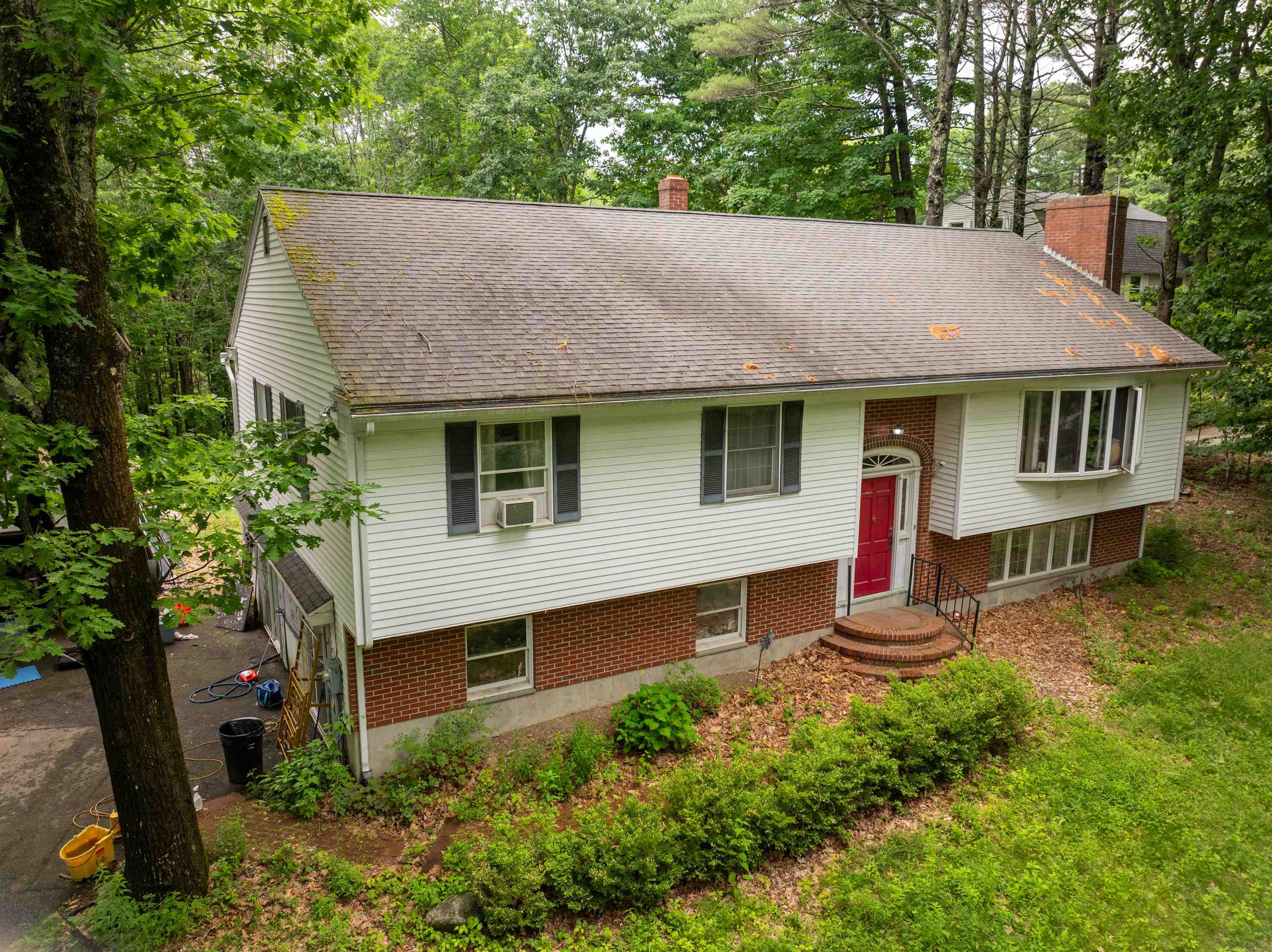 12 Sunnyside Dr, Durham, NH 03824