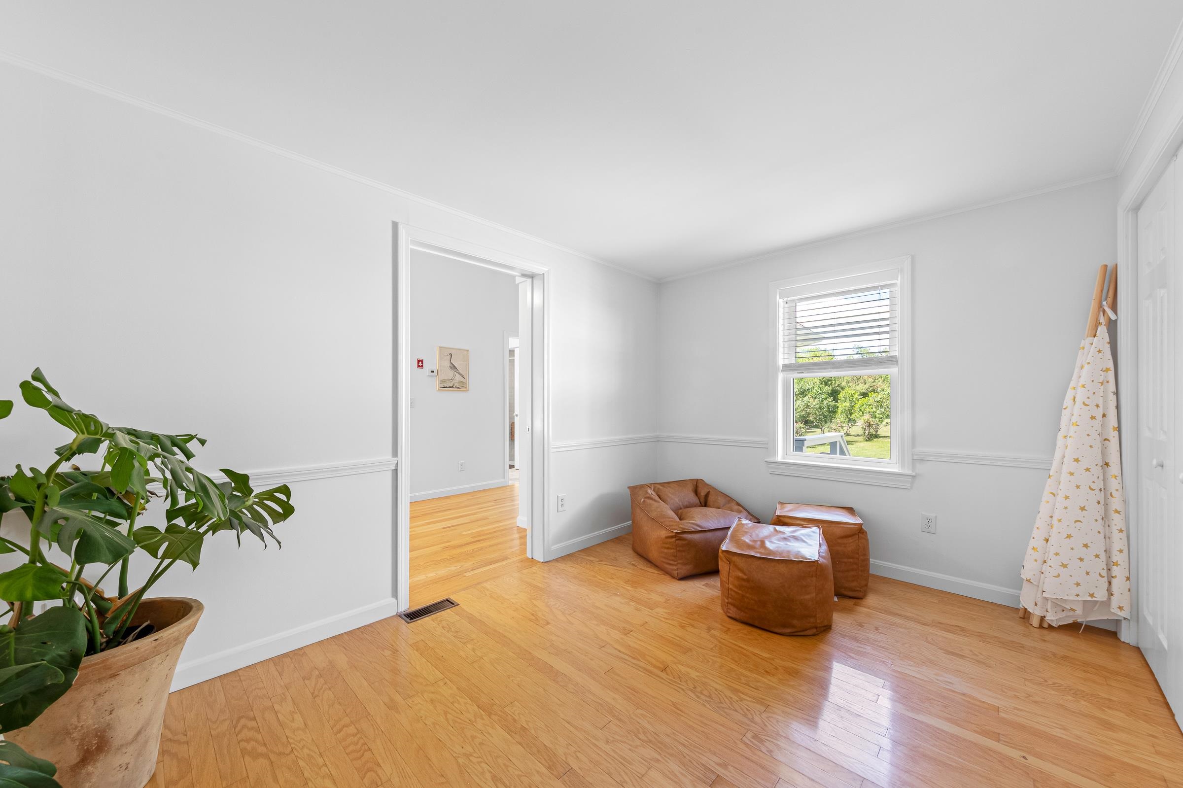 2 Sanborn Rd, Hampton Falls, NH 03844