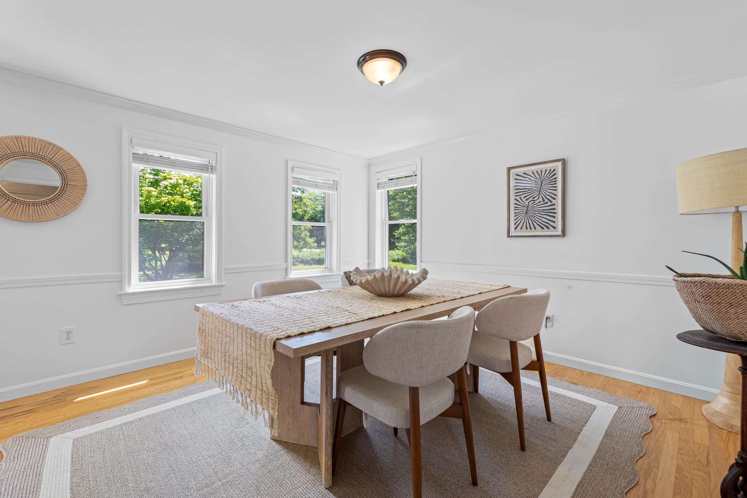 2 Sanborn Rd, Hampton Falls, NH 03844