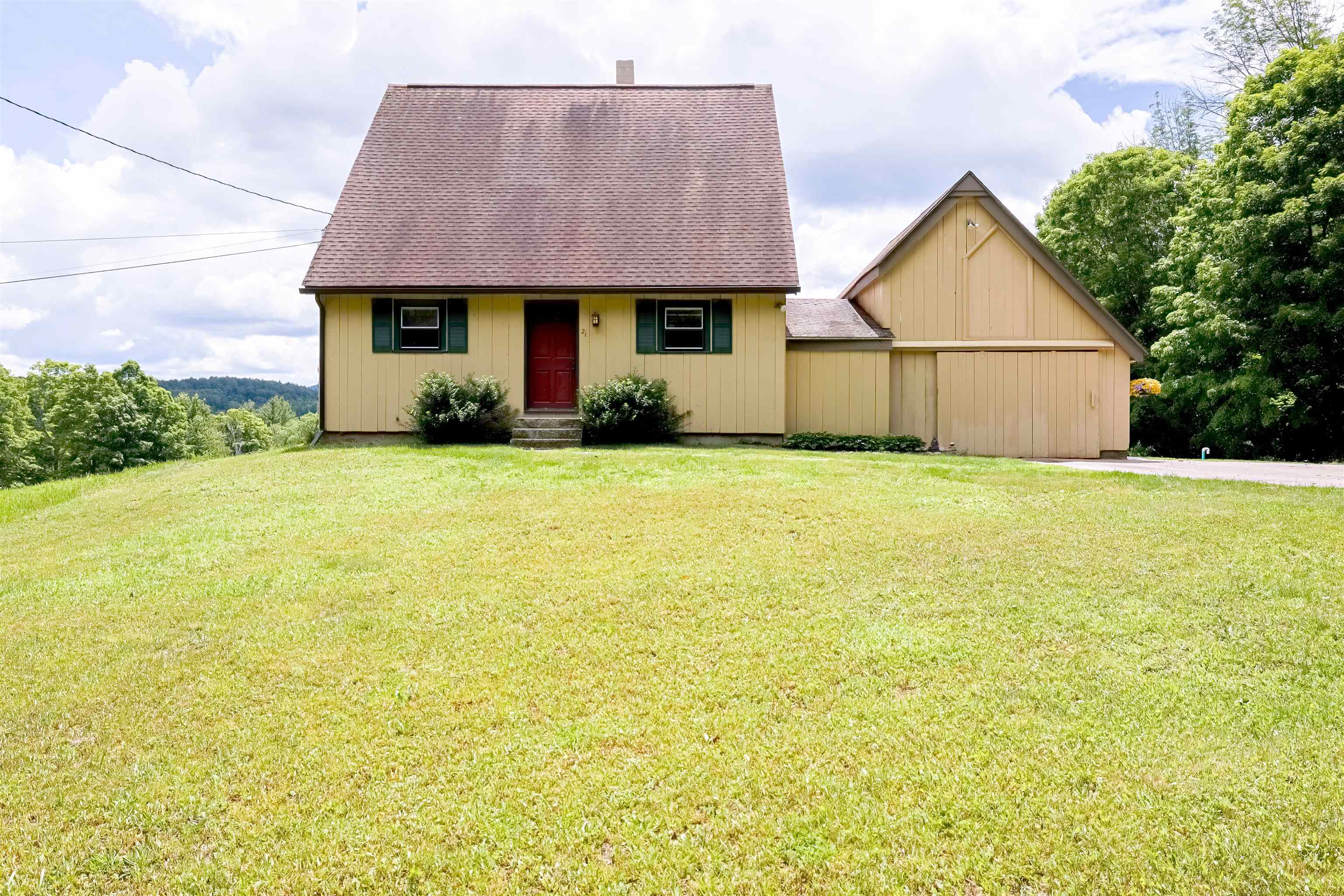 21 Martin Dr, Danbury, NH 03230