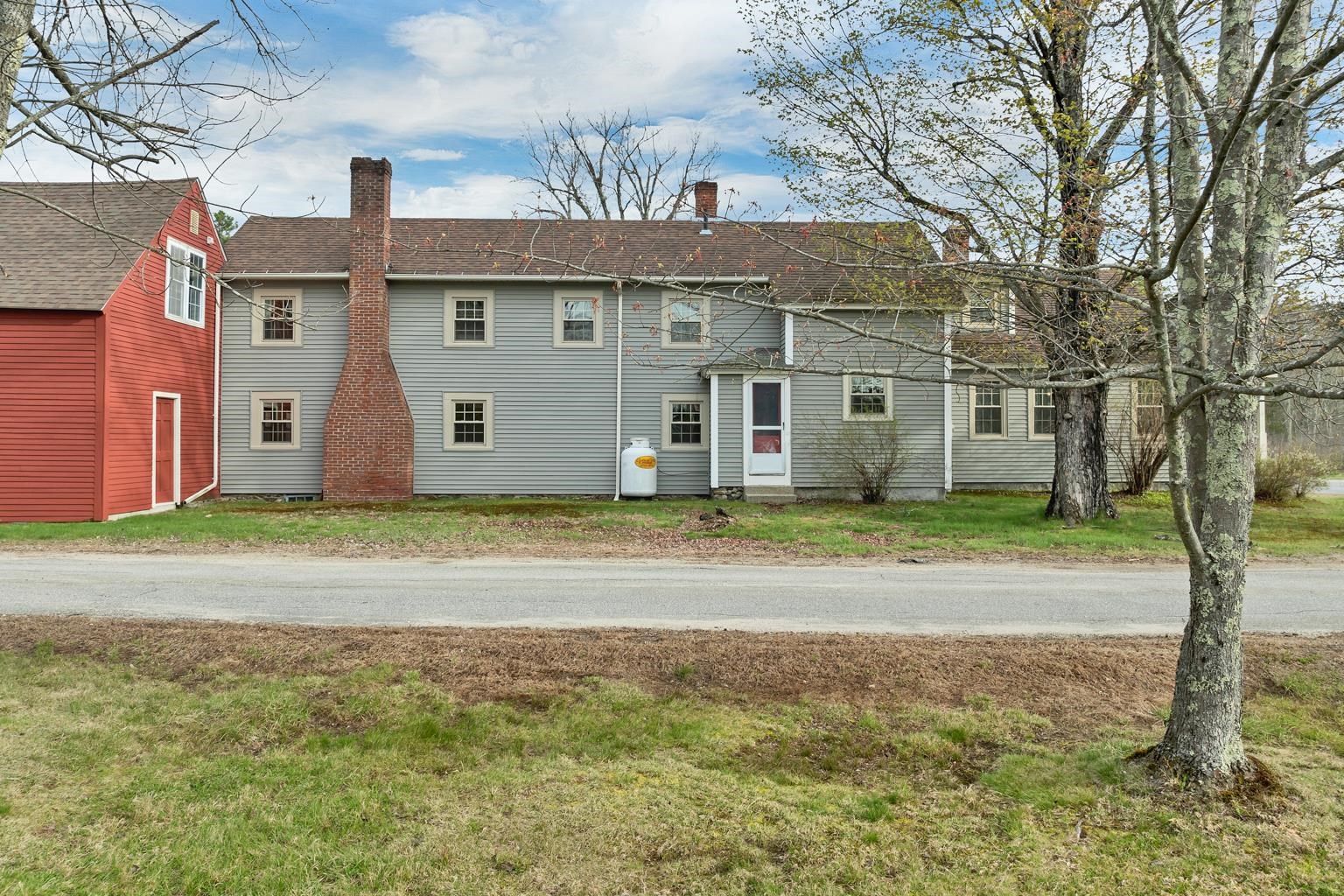 1388 S Stark Hw, Weare, NH 03281