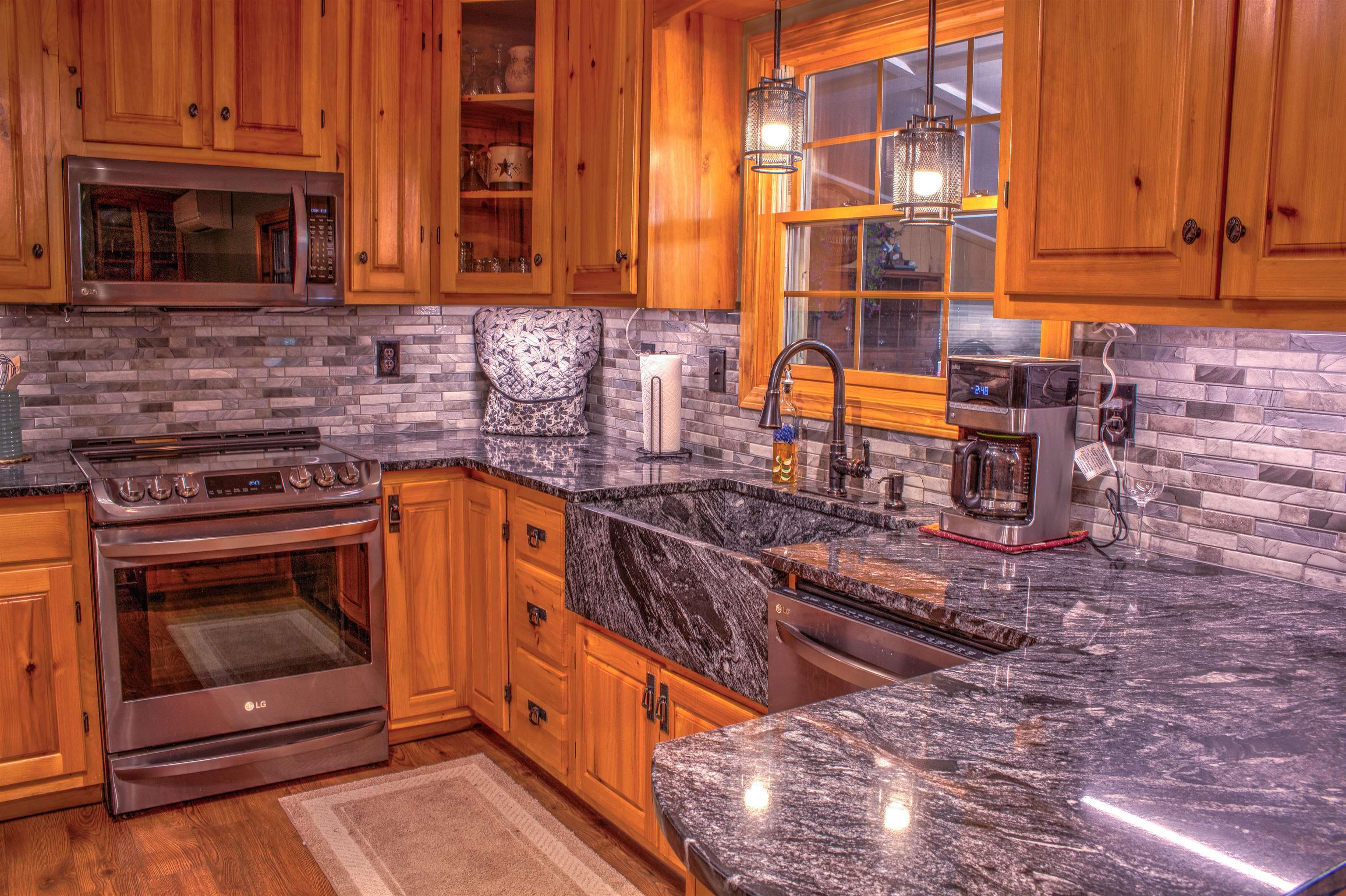 178 Eaton Rd, Swanzey, NH 03446