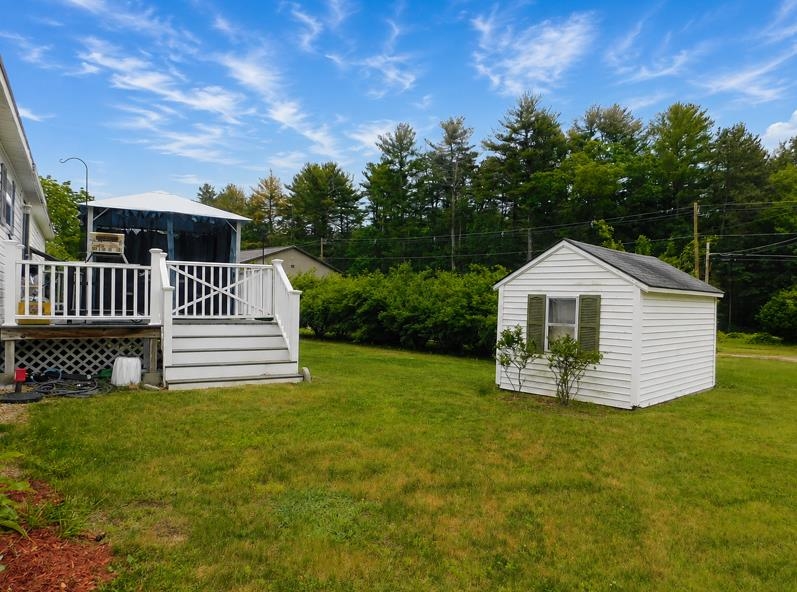 3 Pluto Ln, Nashua, NH 03062
