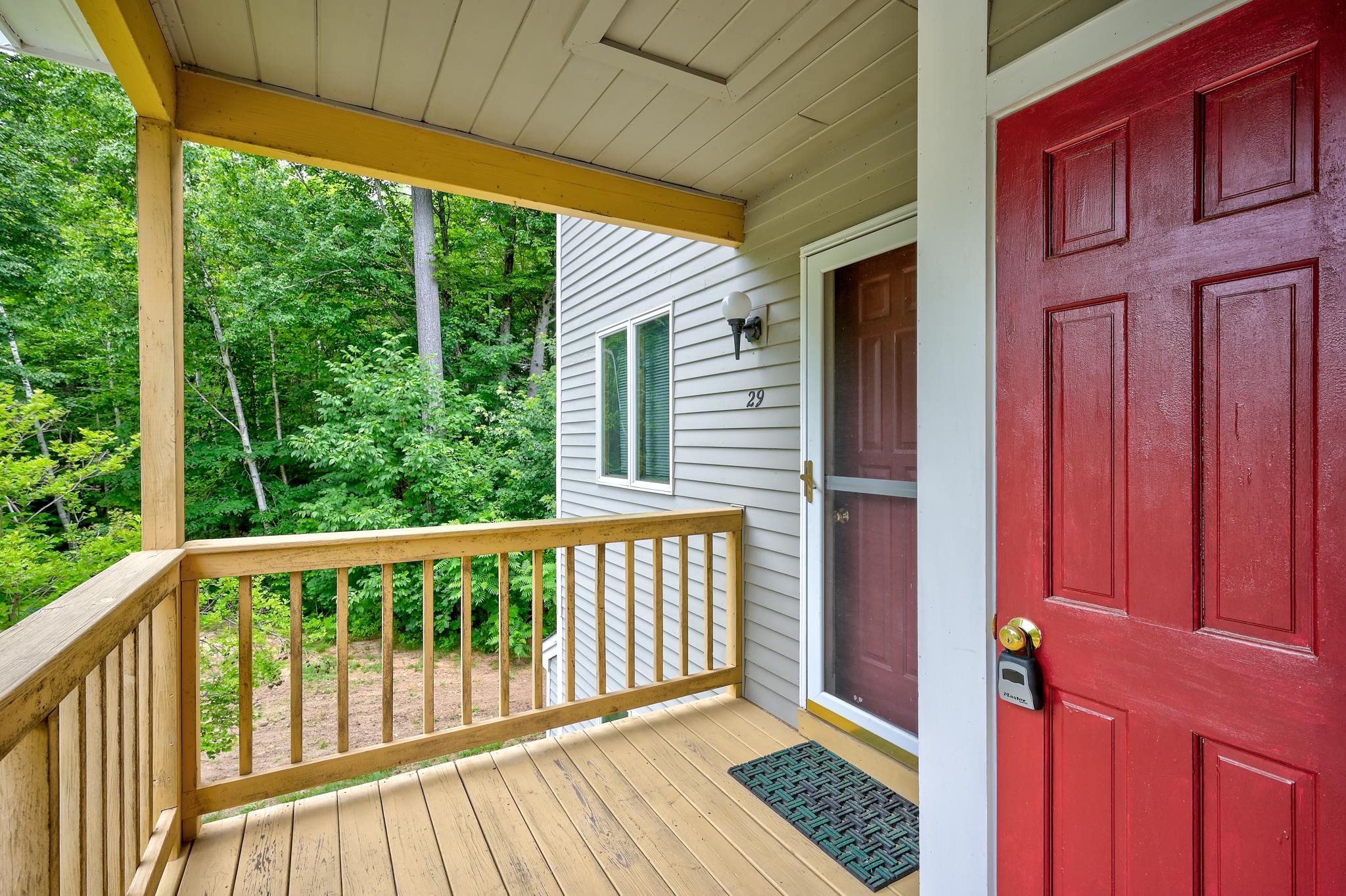 23 Northbrook Cir #29, Conway, NH 03860