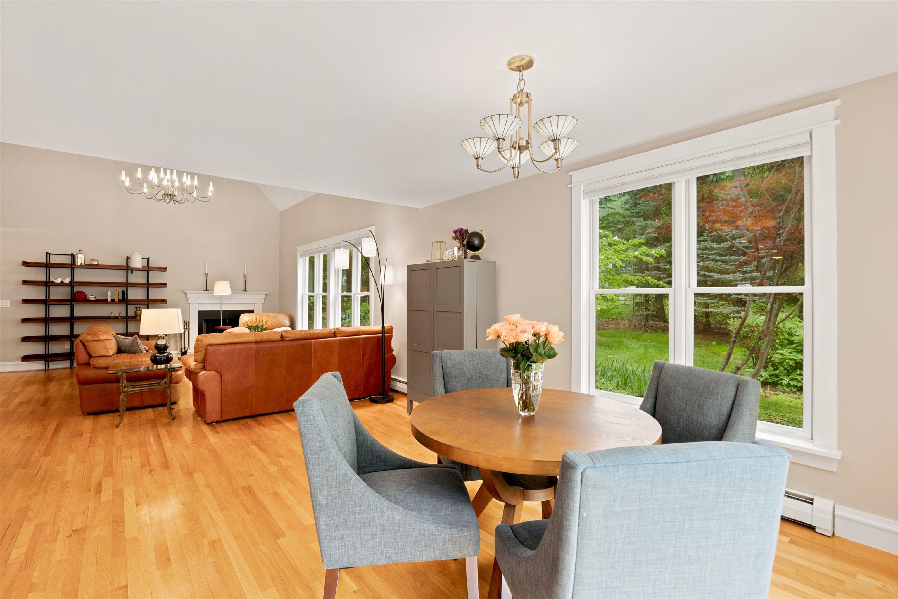 8 Freshet Rd, Madbury, NH 03823