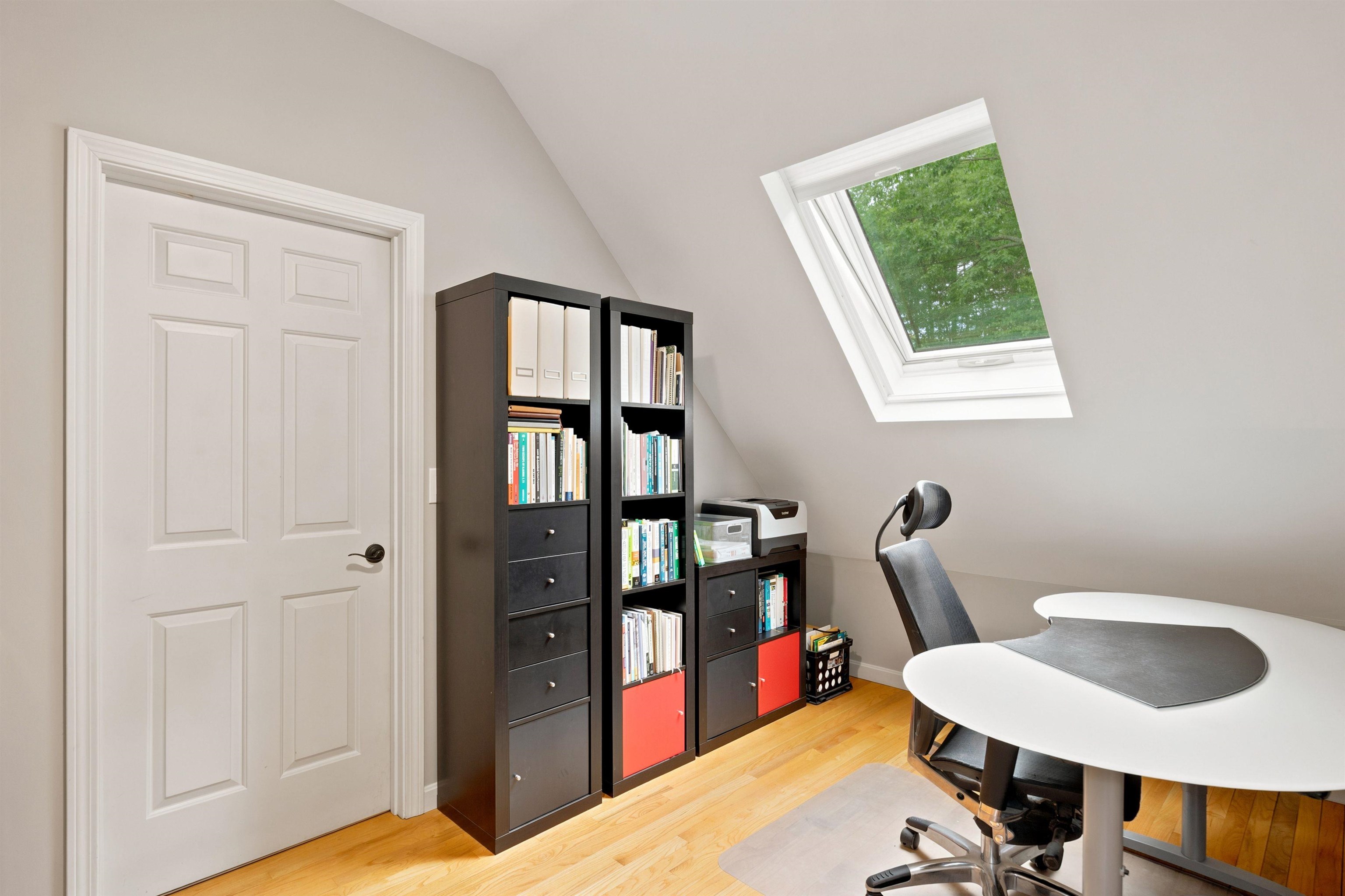 8 Freshet Rd, Madbury, NH 03823