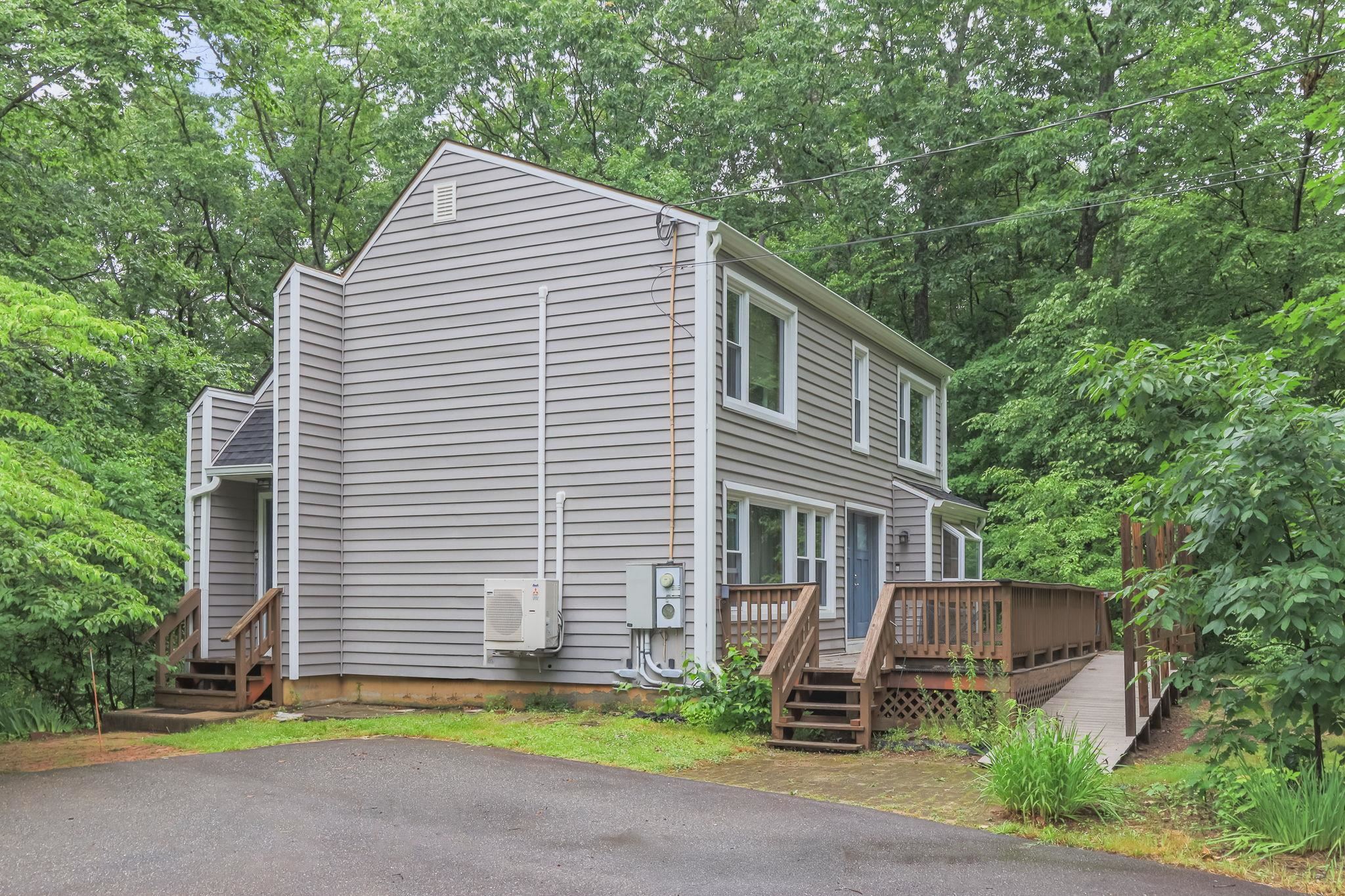 20 Redfield Cir, Derry, NH 03038-4839