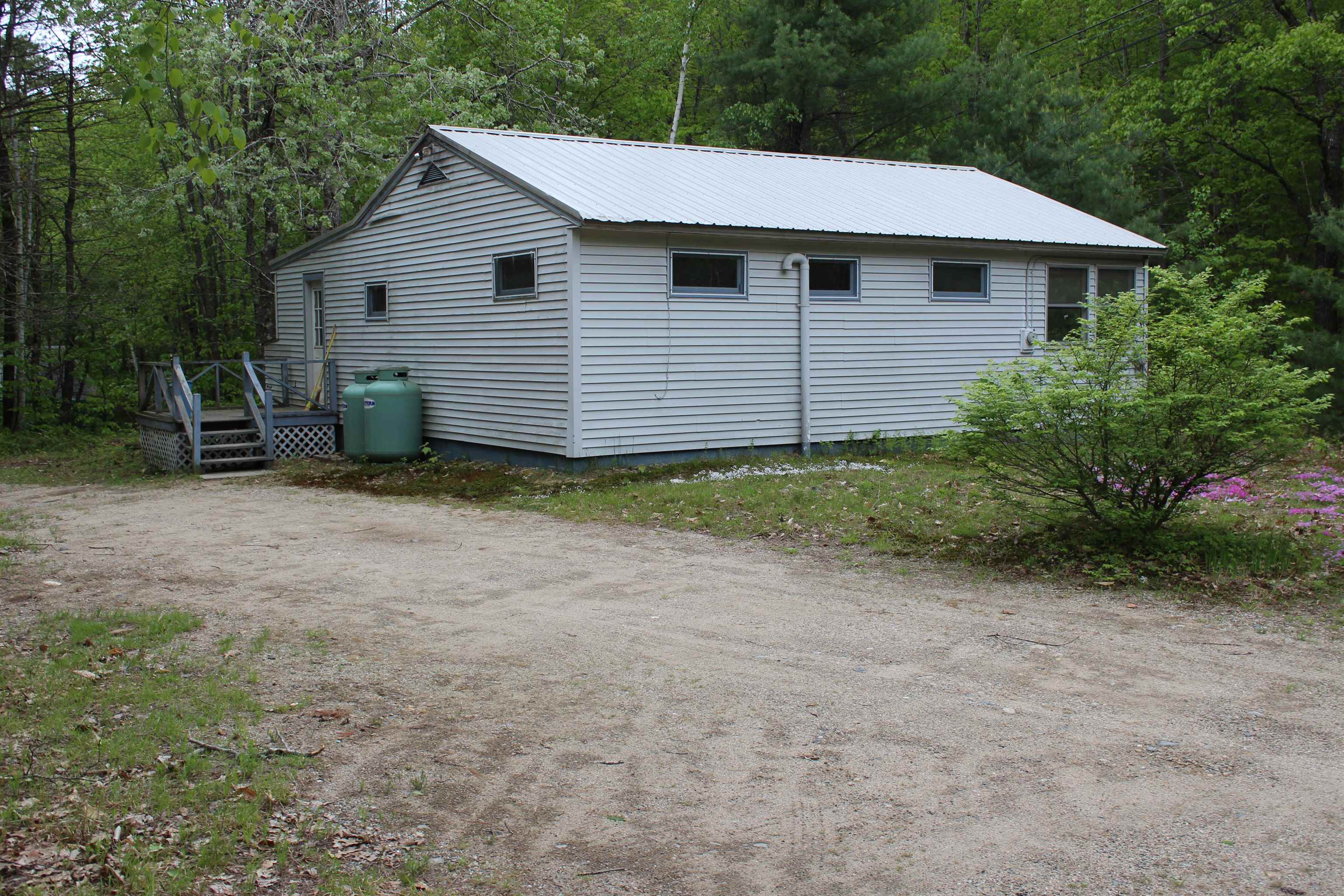 86 Concord Ln, Wakefield, NH 03830