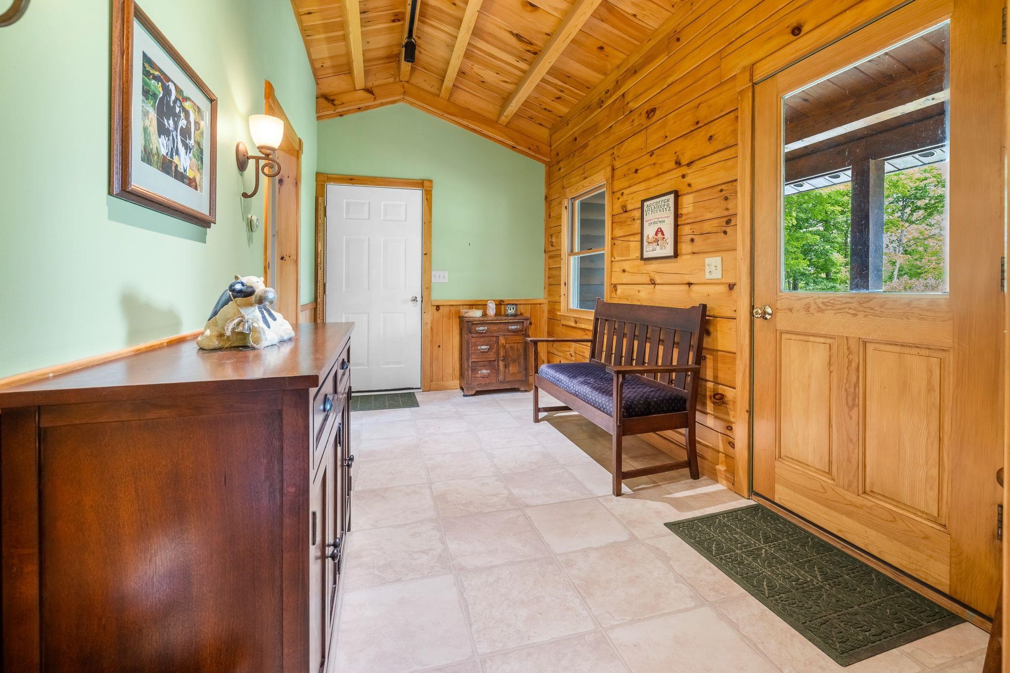 595 Court St, Haverhill, NH 03765