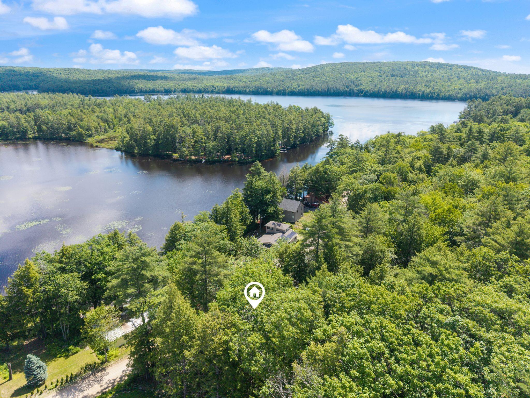 247 Ne Pond Rd, Milton, NH 03851