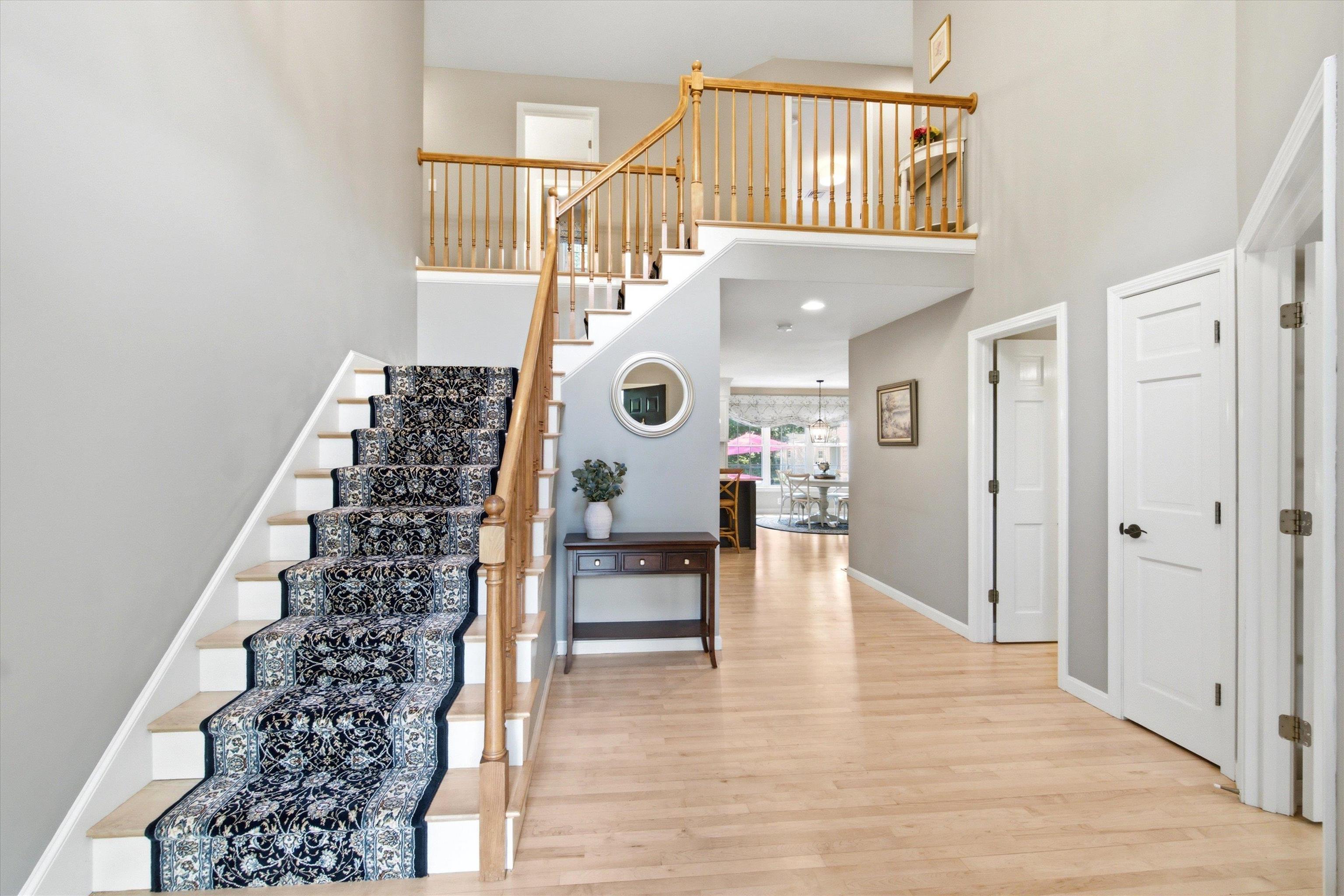 3 Taconic Dr, Merrimack, NH 03054