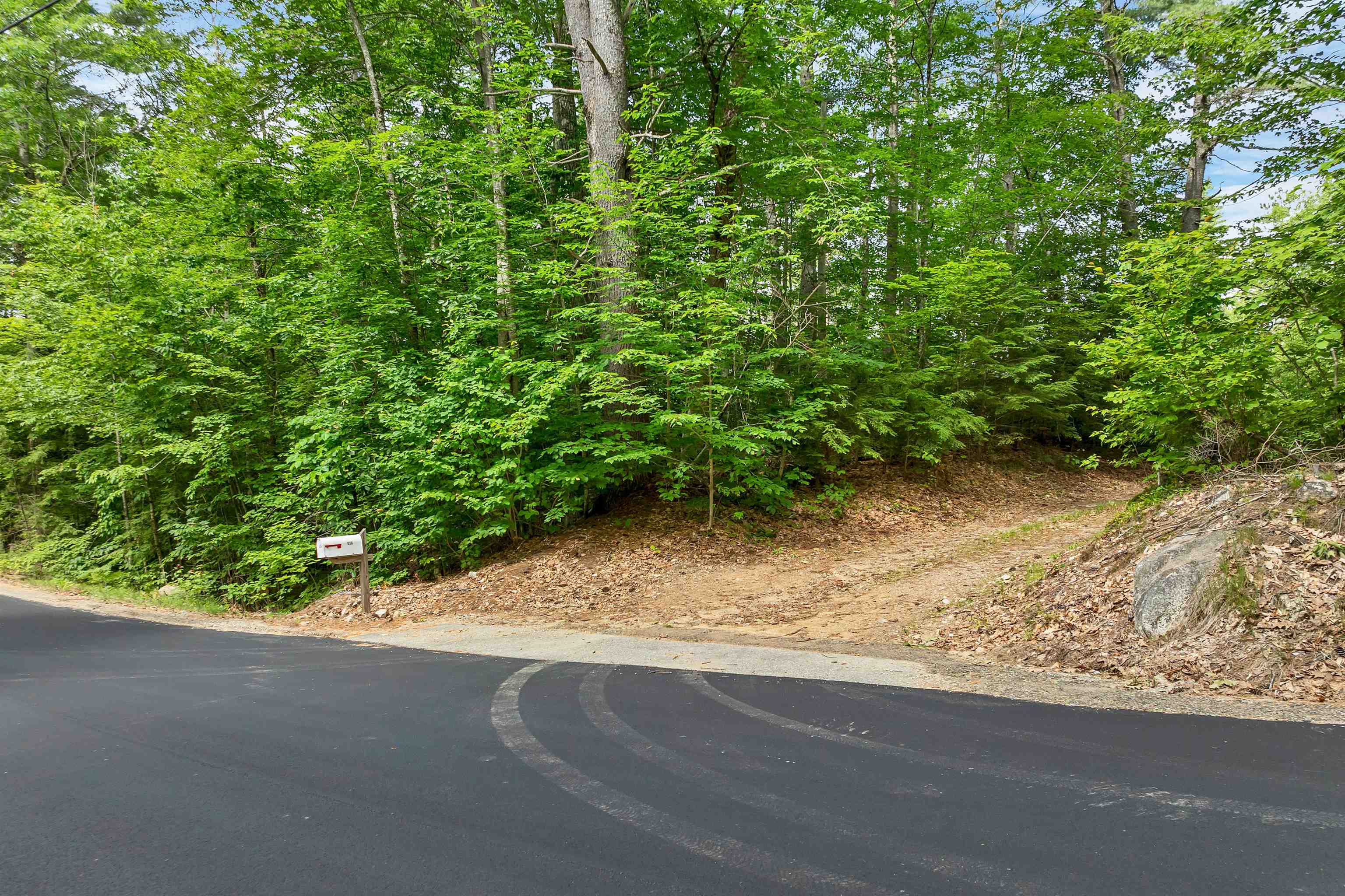 436 Avery Hill Rd, Alton, NH 03810