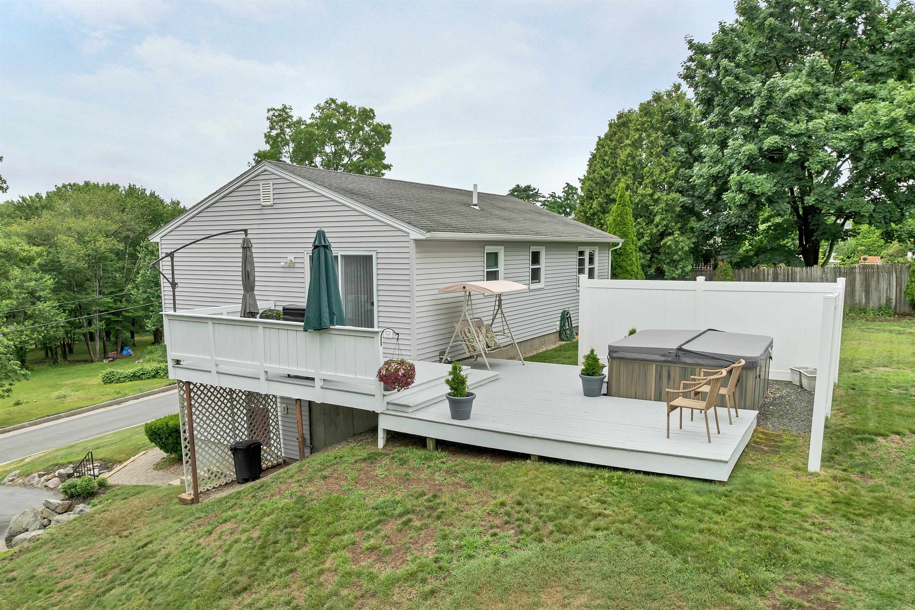 175 Rhode Island Ave, Manchester, NH 03104