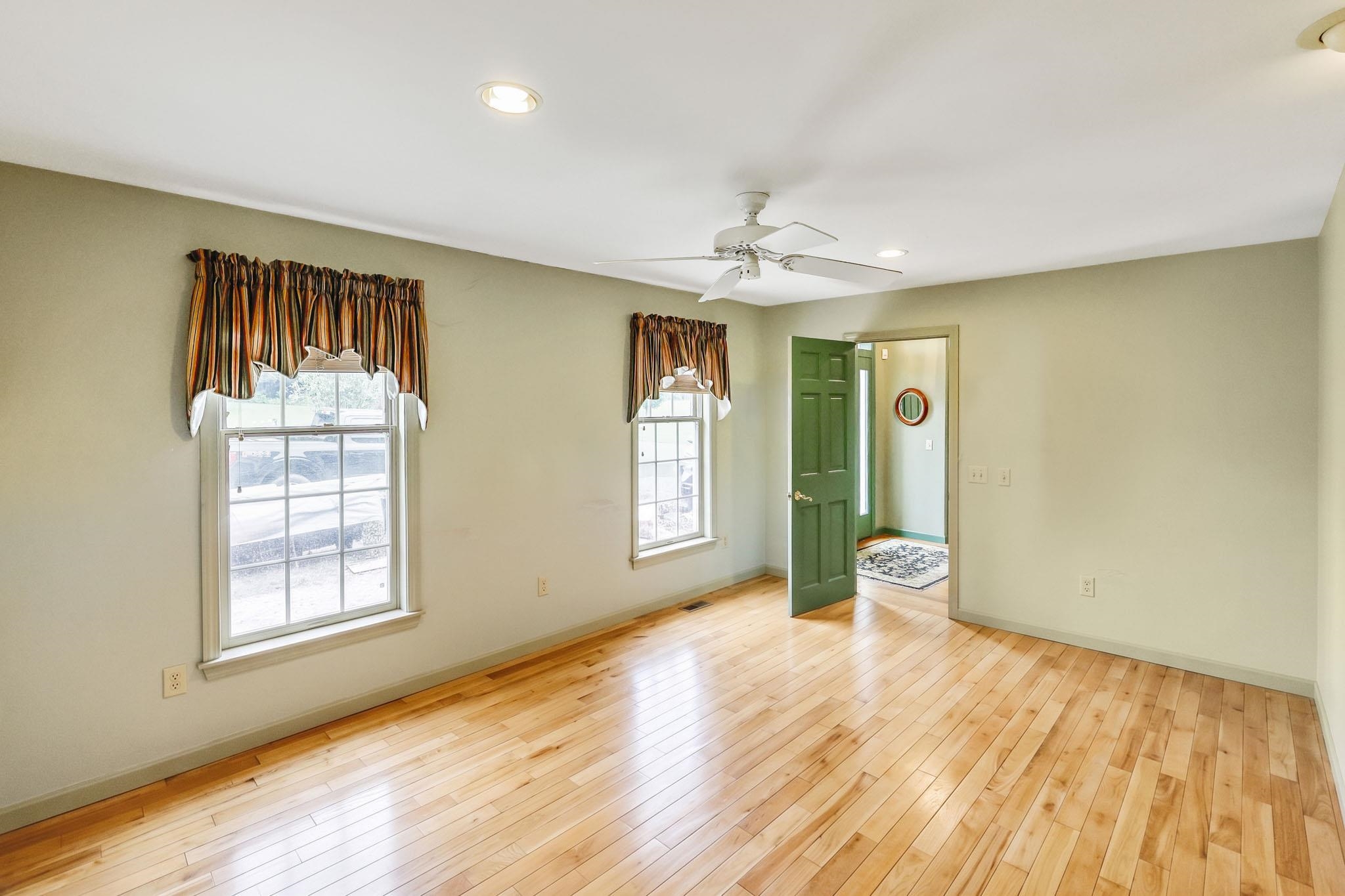 Property photo 34
