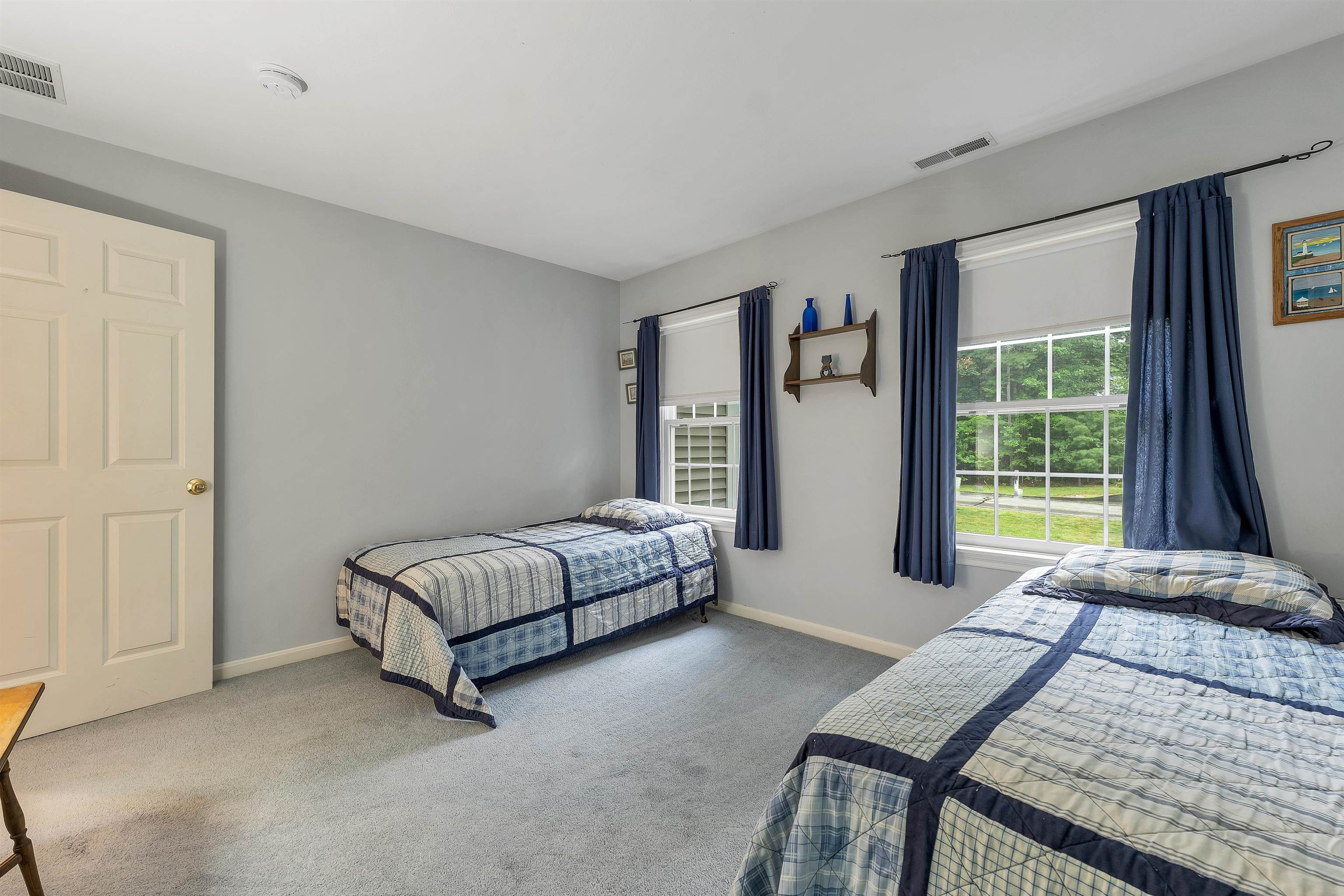 55 Dunlap Dr, Bedford, NH 03110