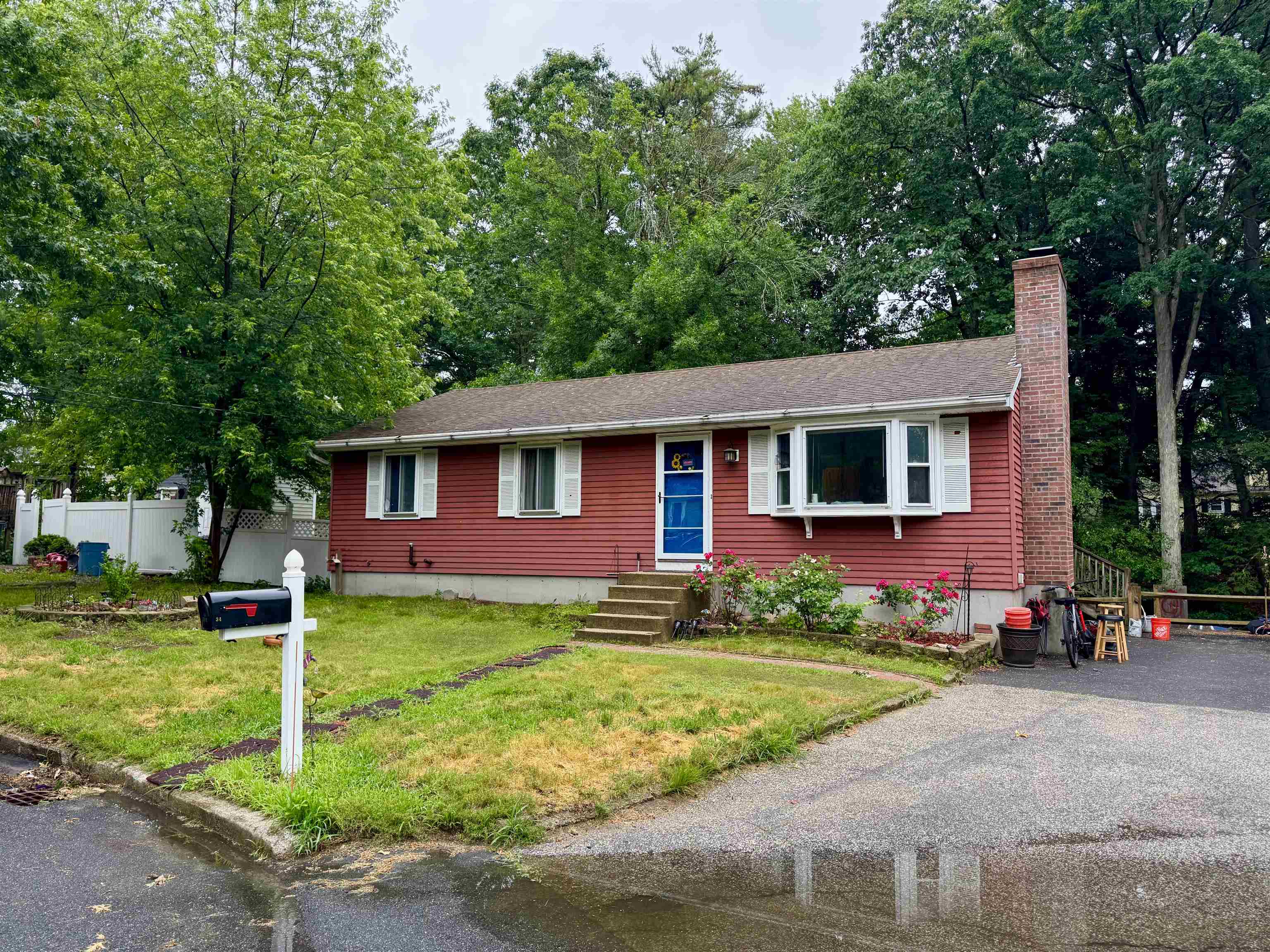 34 Caye Ln, Manchester, NH 03103