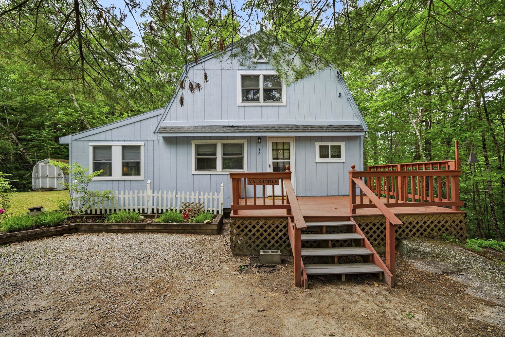 19 Boulder Ps, Hillsborough, NH 03244