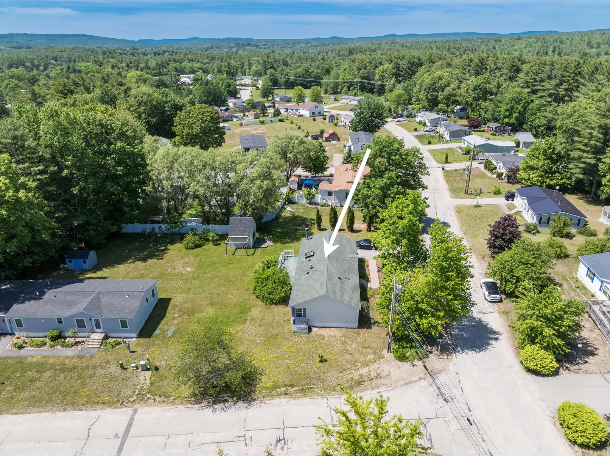 174 Spruce Dr, Farmington, NH 03836