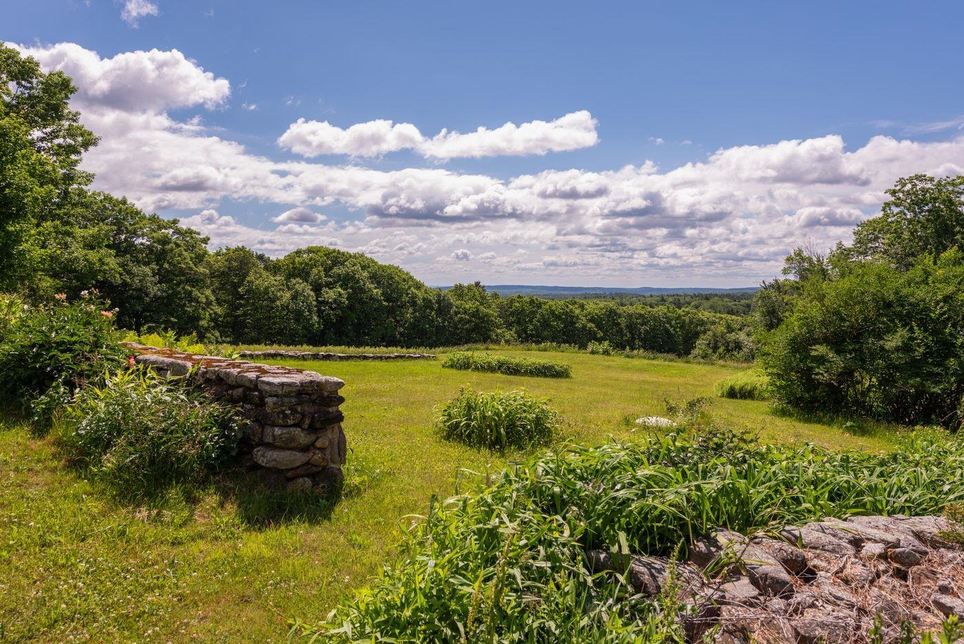 48 - 56 Perkins Ln, Temple, NH 03084