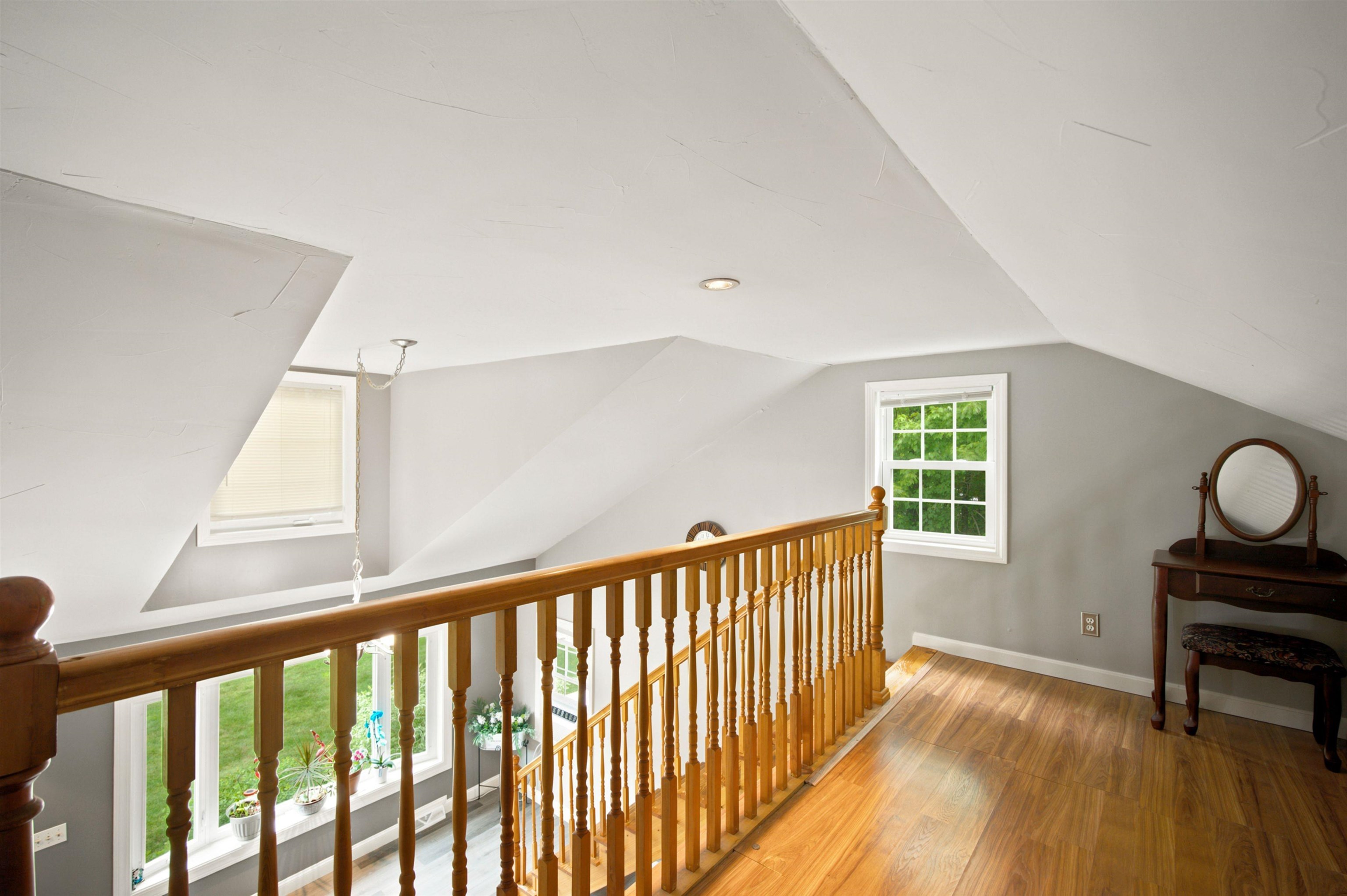 306 Phillip St, Manchester, NH 03102
