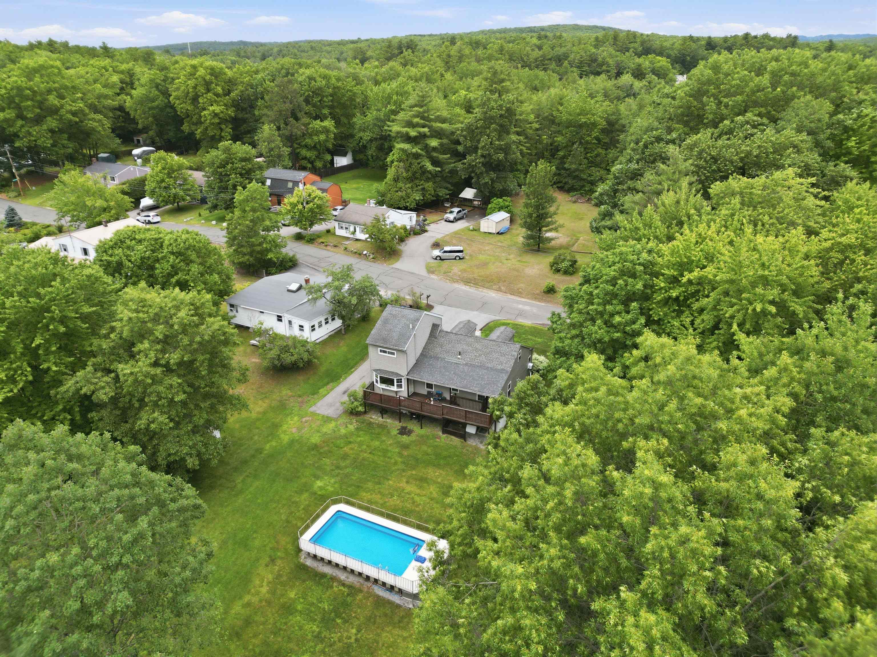 306 Phillip St, Manchester, NH 03102