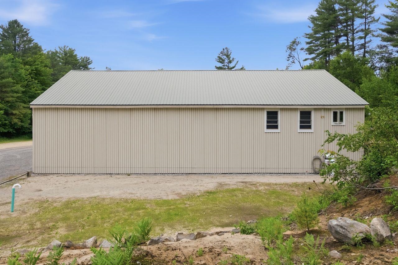 119 Dorchester Rd, Rumney, NH 03266