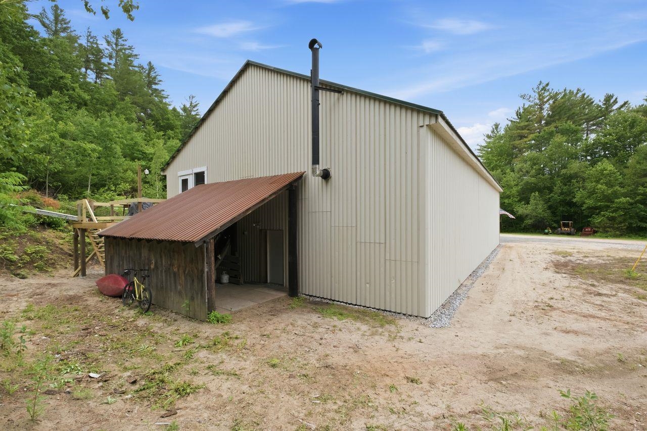 119 Dorchester Rd, Rumney, NH 03266