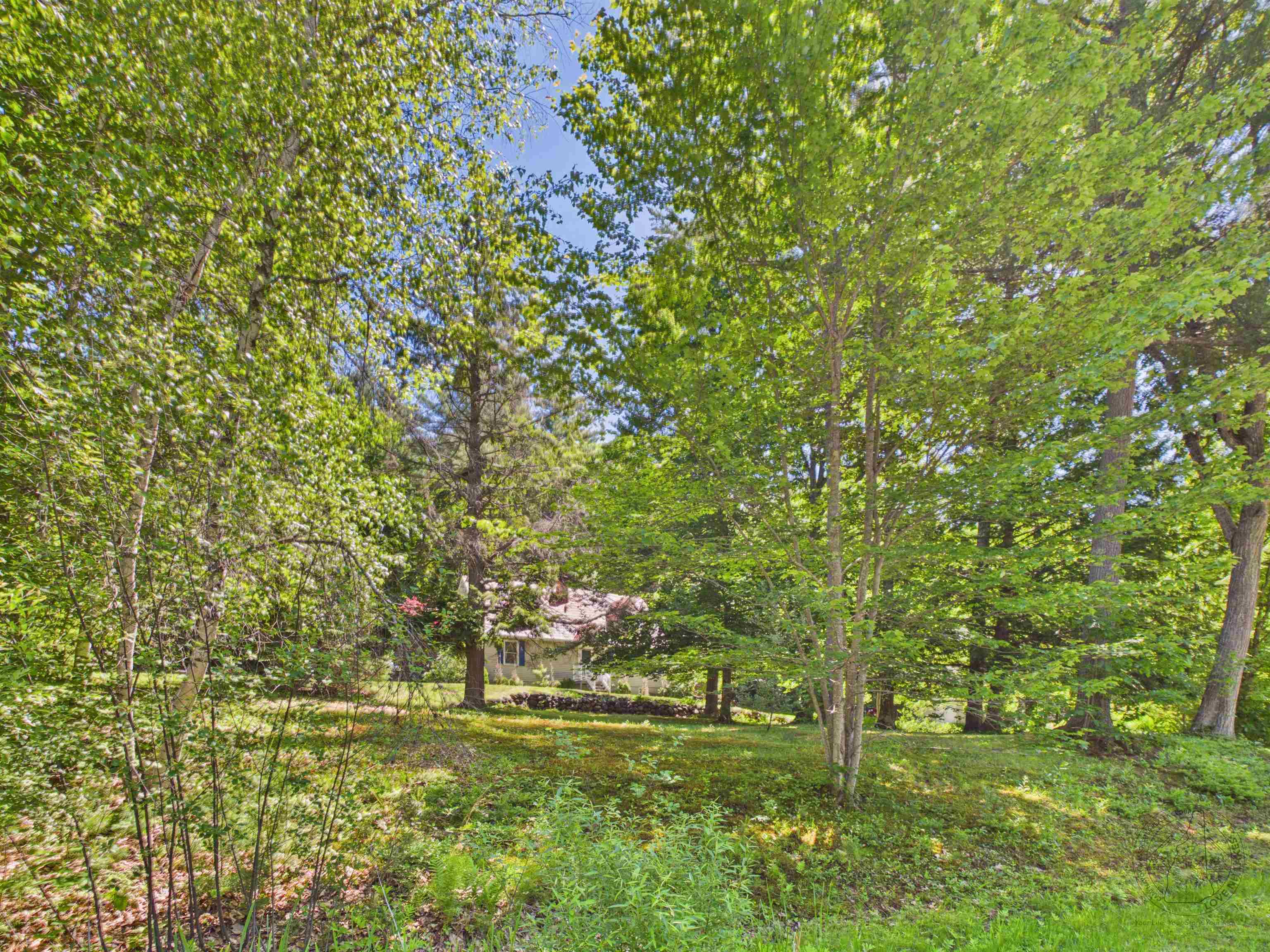 30 Patricia Ann Dr, Tilton, NH 03276