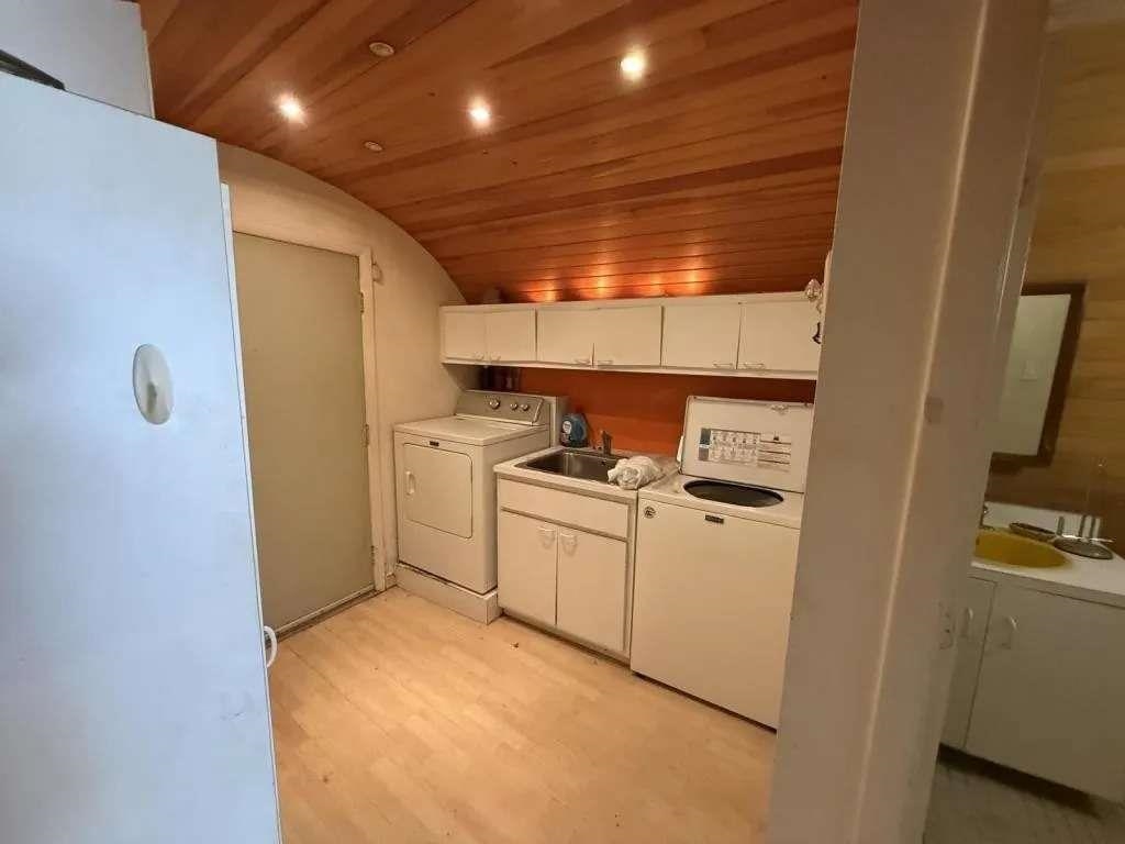 470 Jewett Rd, Hopkinton, NH 03229