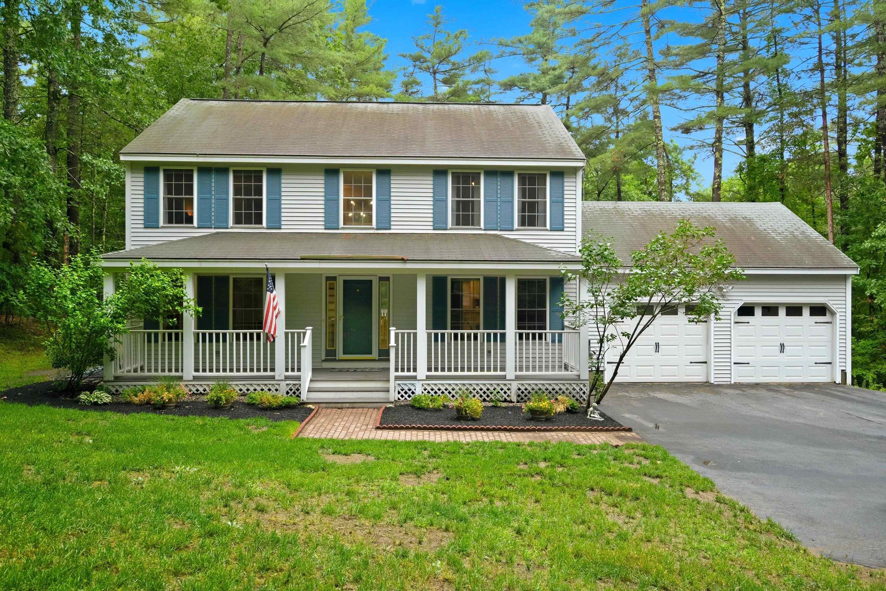 1 Cricket Hill Dr, Amherst, NH 03031
