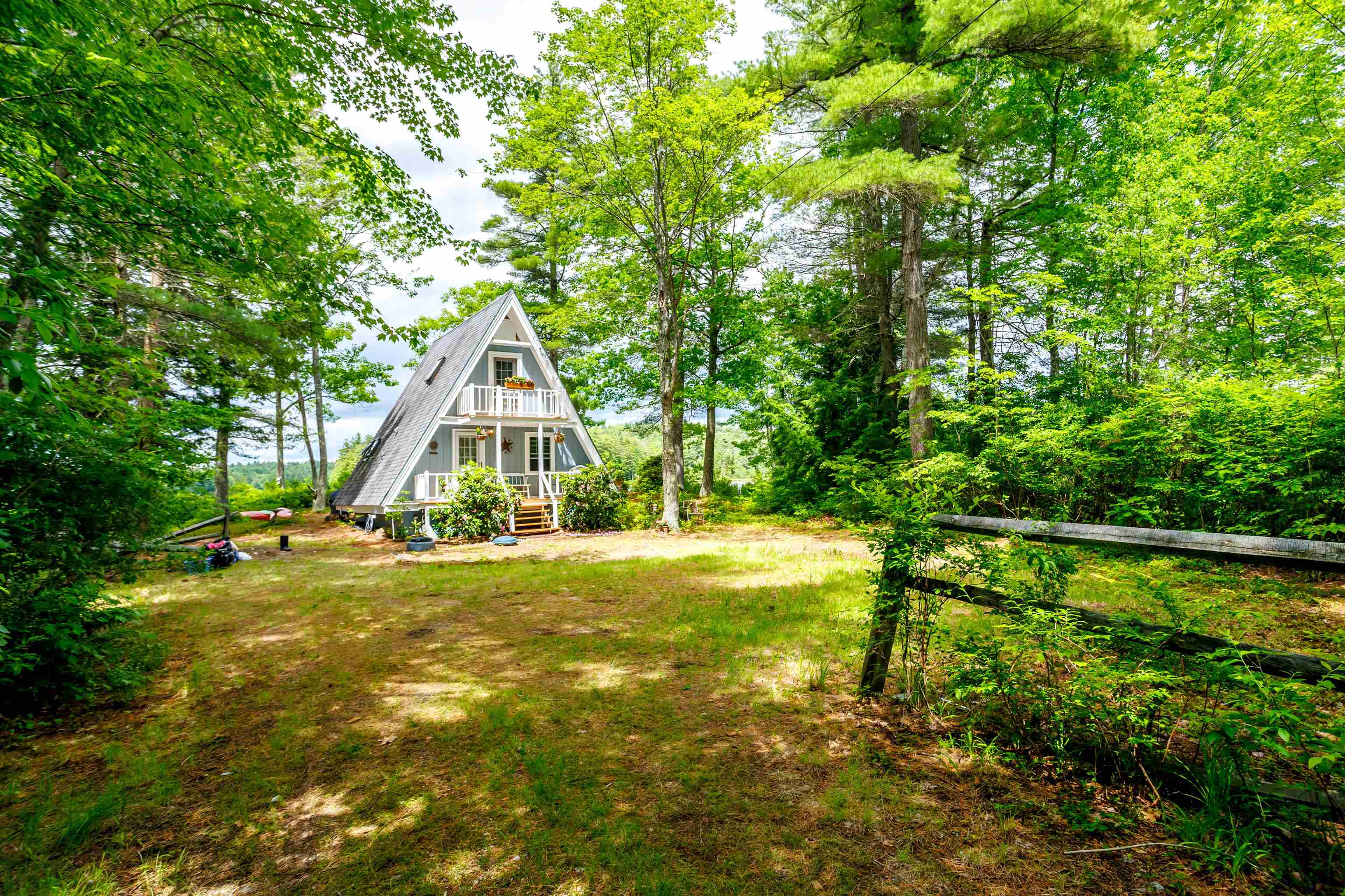 14 Sandy Cove Rd, Rindge, NH 03461