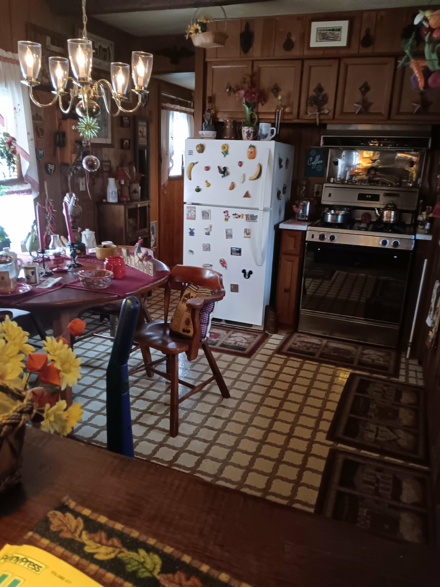 2 Ponderosa Pk, Charlestown, NH 03603