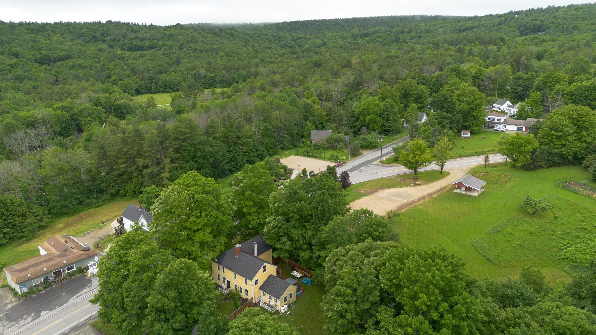 32 N Main St, Washington, NH 03280