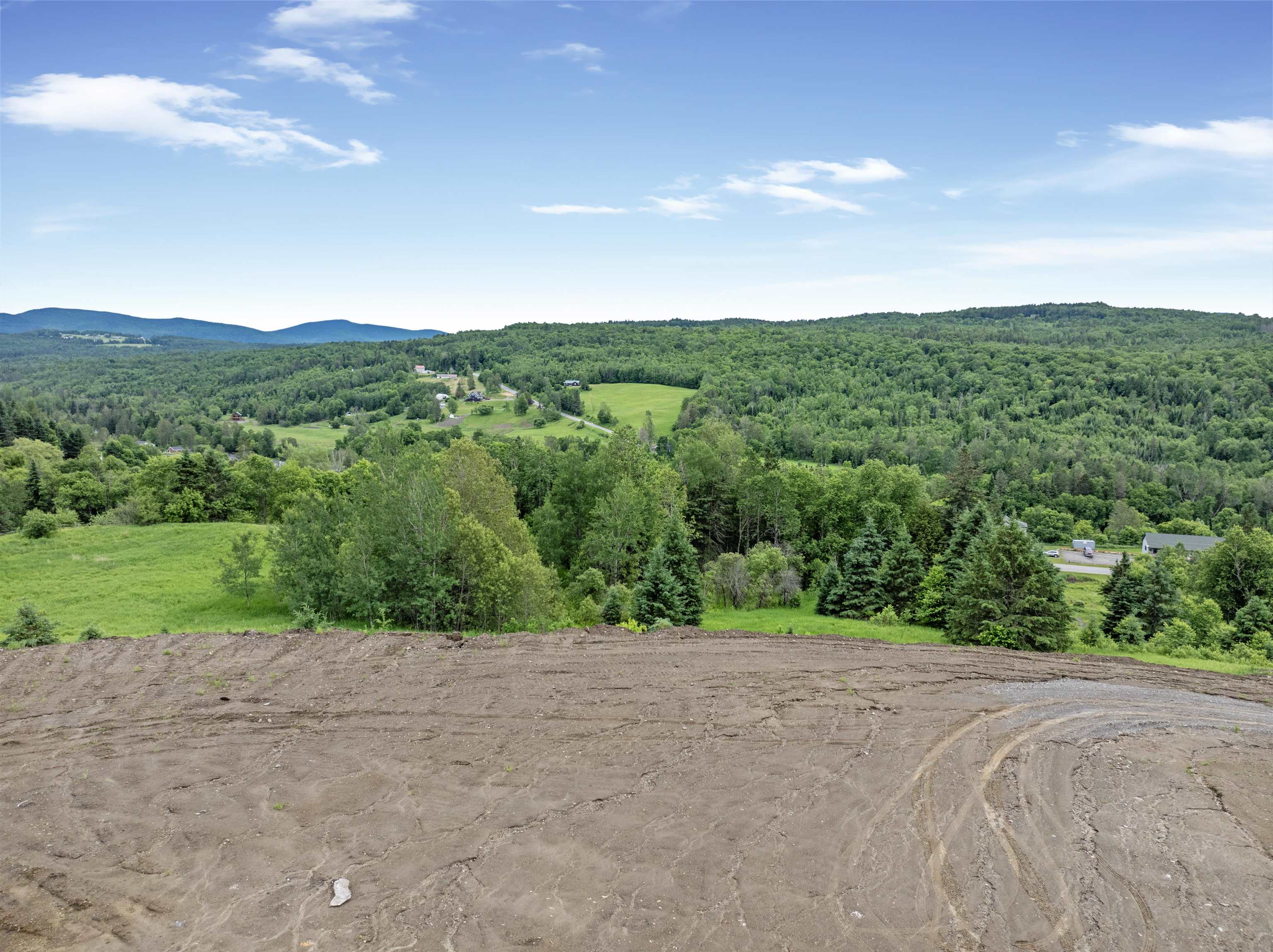 451 Nh Route 26, Colebrook, NH 03576