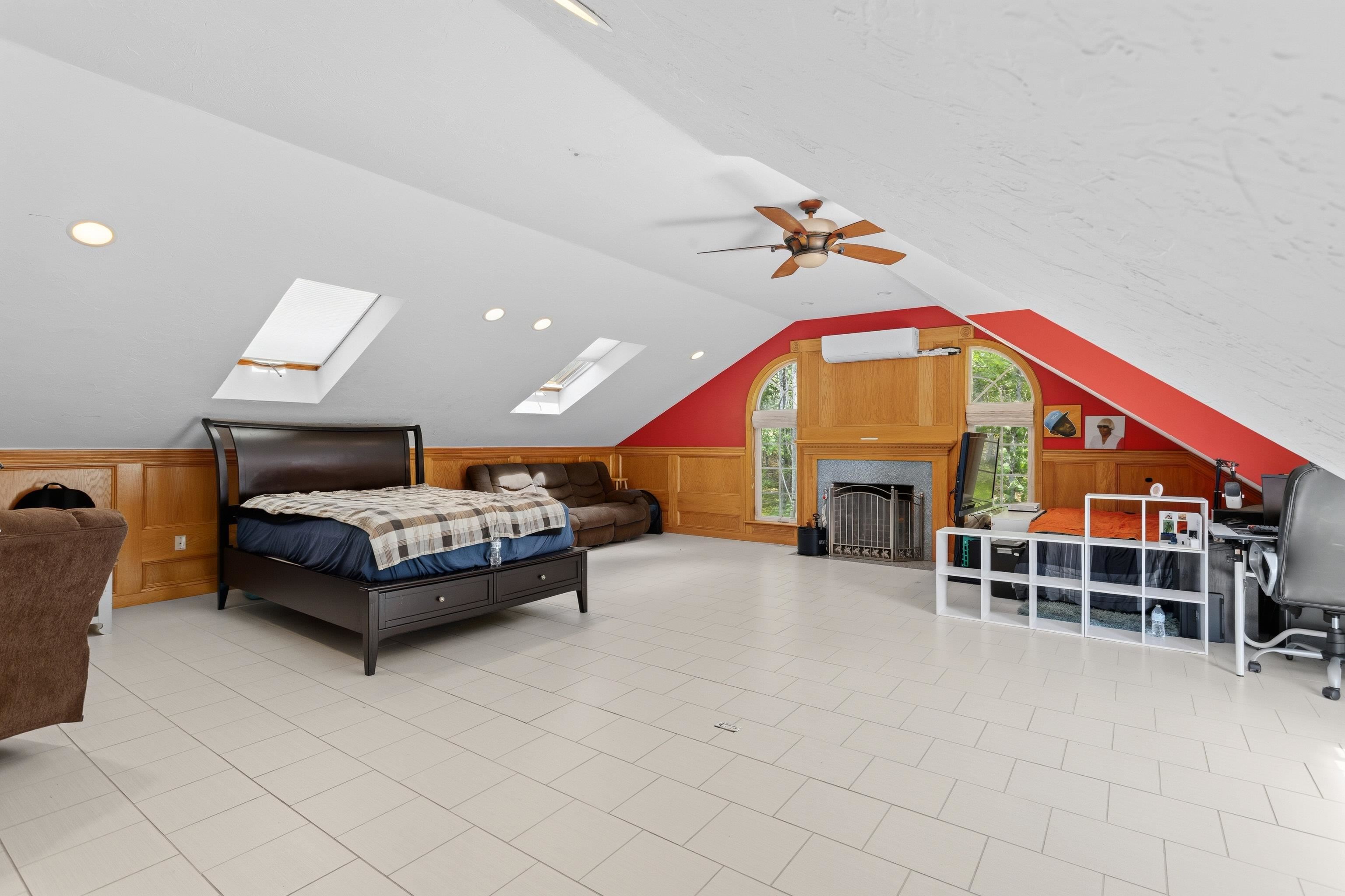 101 Mansion Rd, Dunbarton, NH 03046