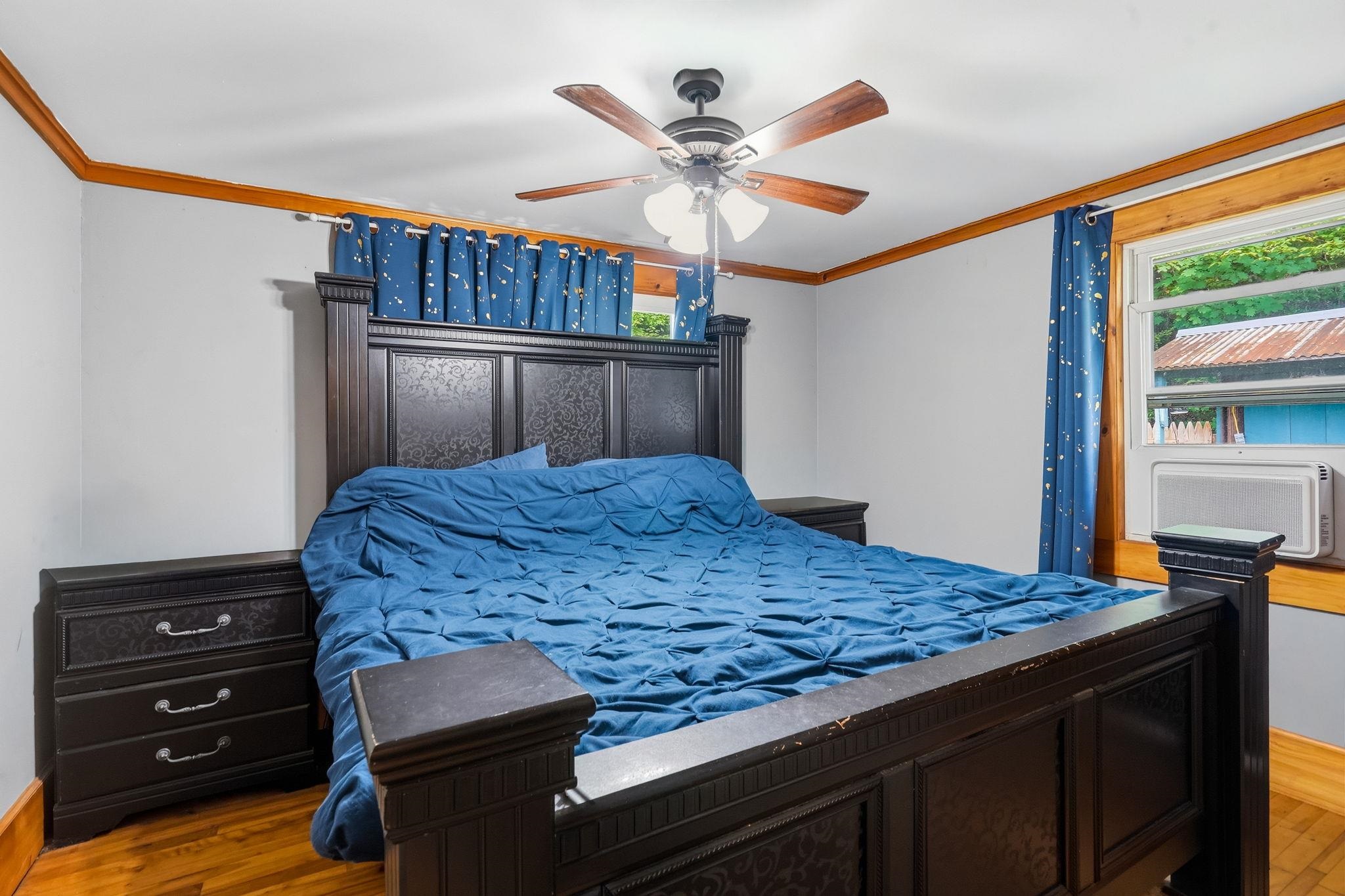 10 First St, Canaan, NH 03741