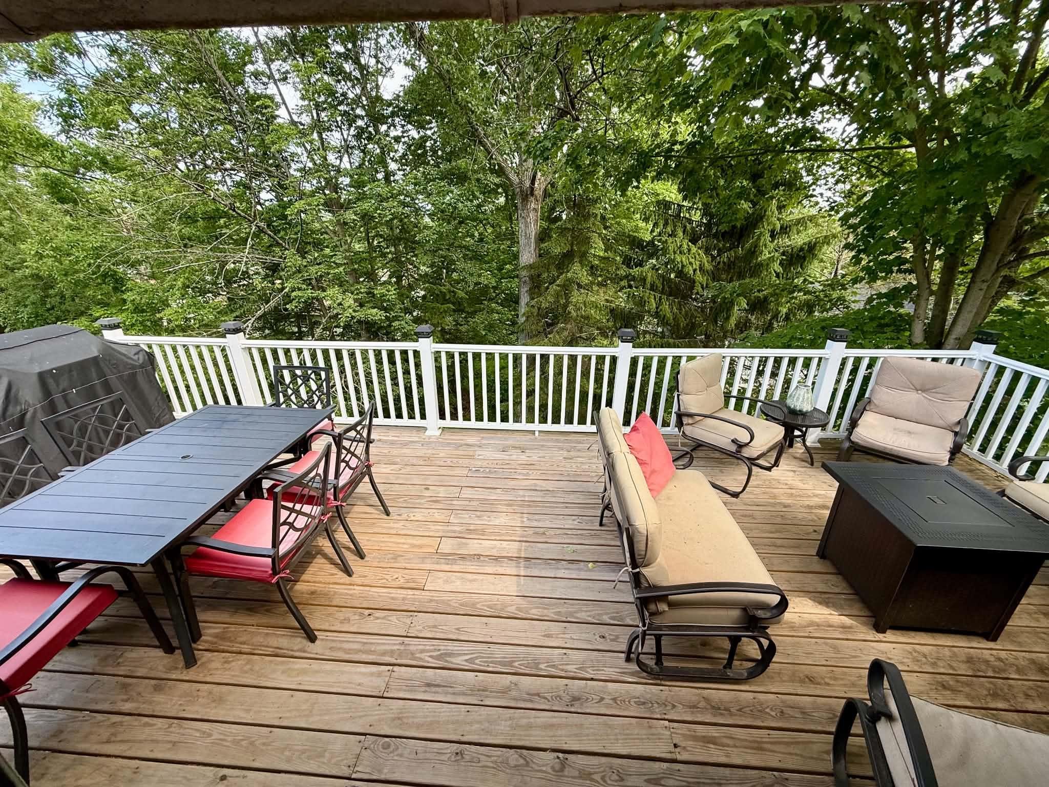 16 Edwin Ave, Claremont, NH 03743
