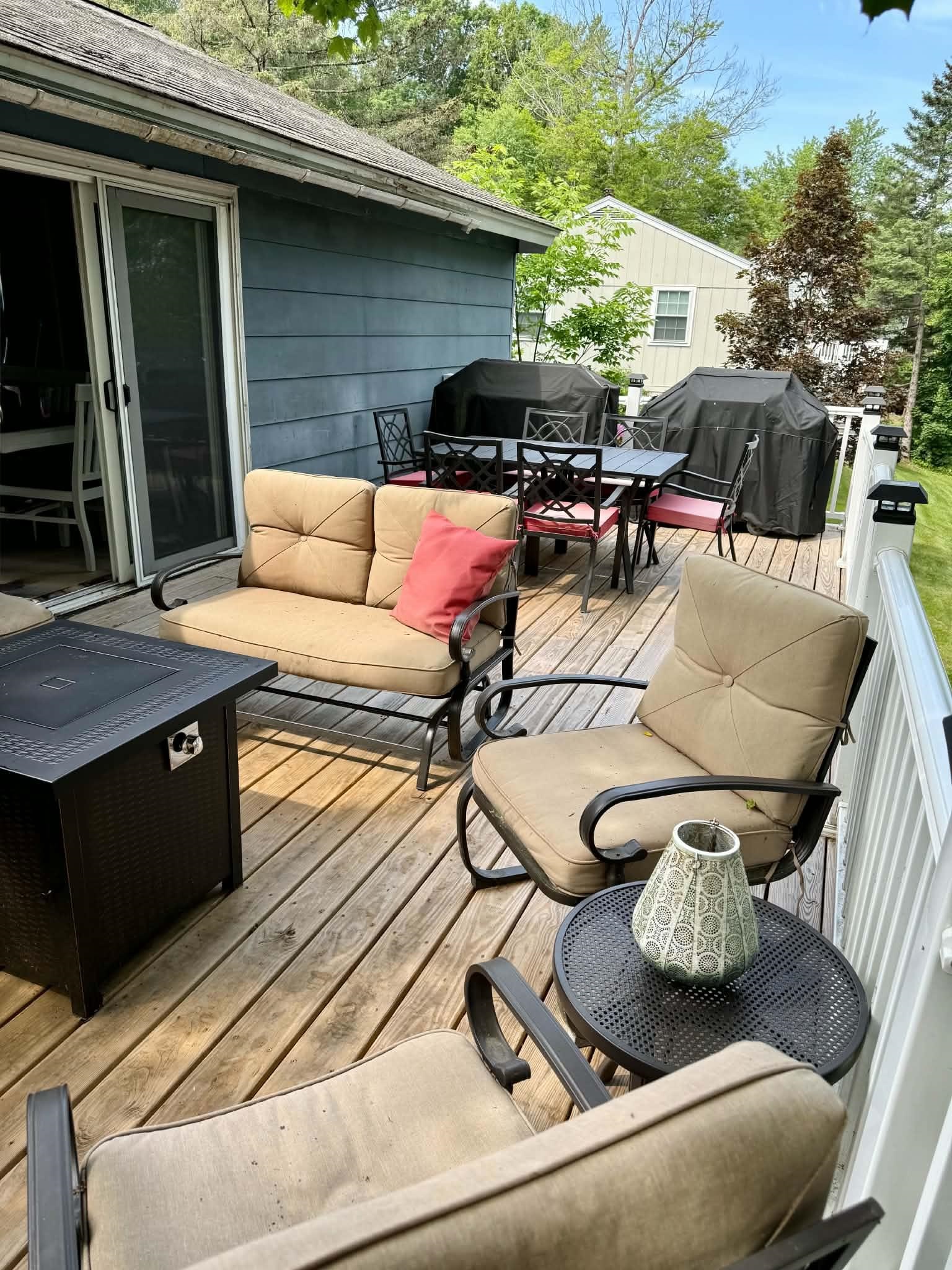 16 Edwin Ave, Claremont, NH 03743
