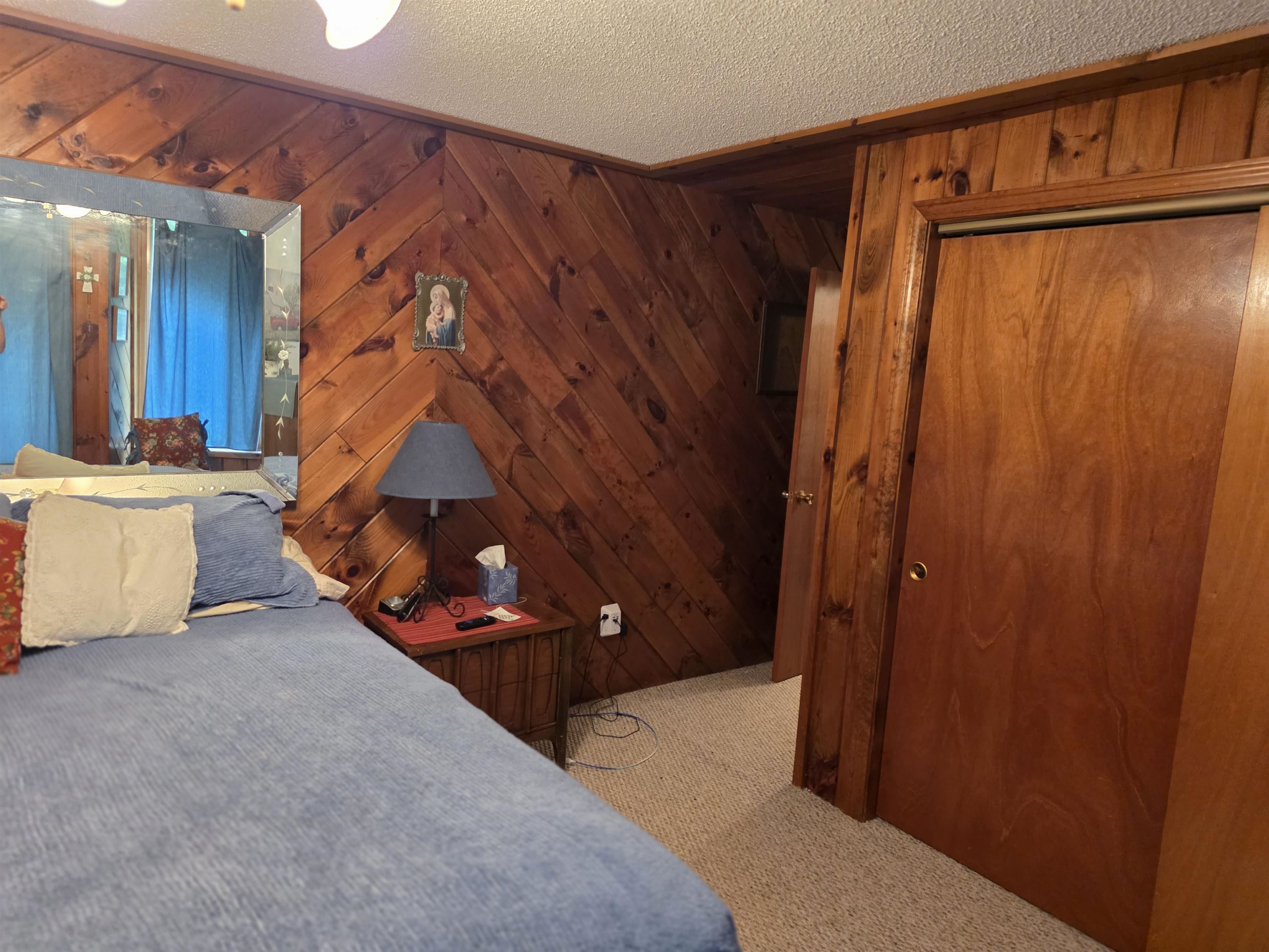 429 Perch Pond Rd, Campton, NH 03223