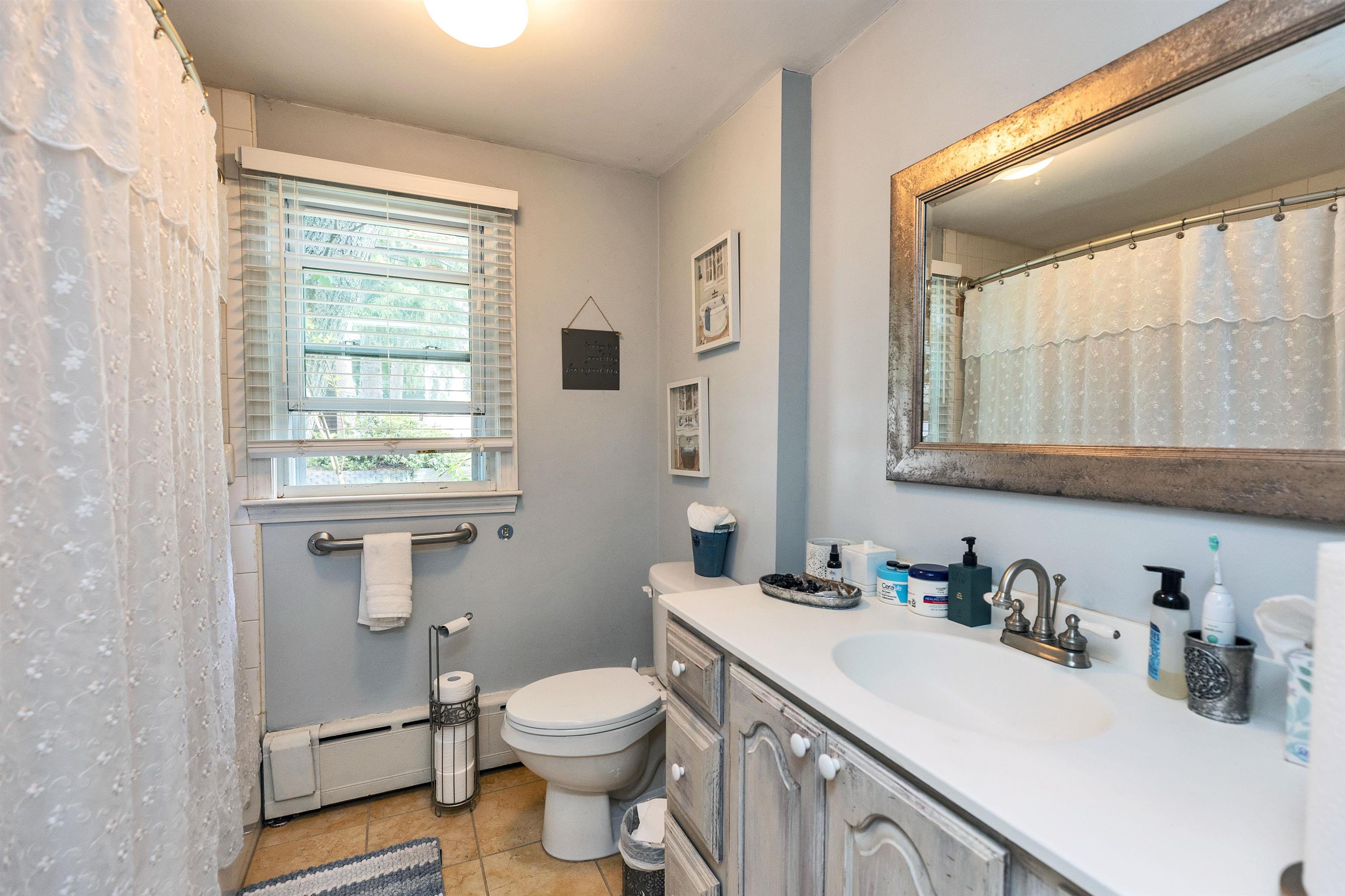 874 Belmont St, Manchester, NH 03104