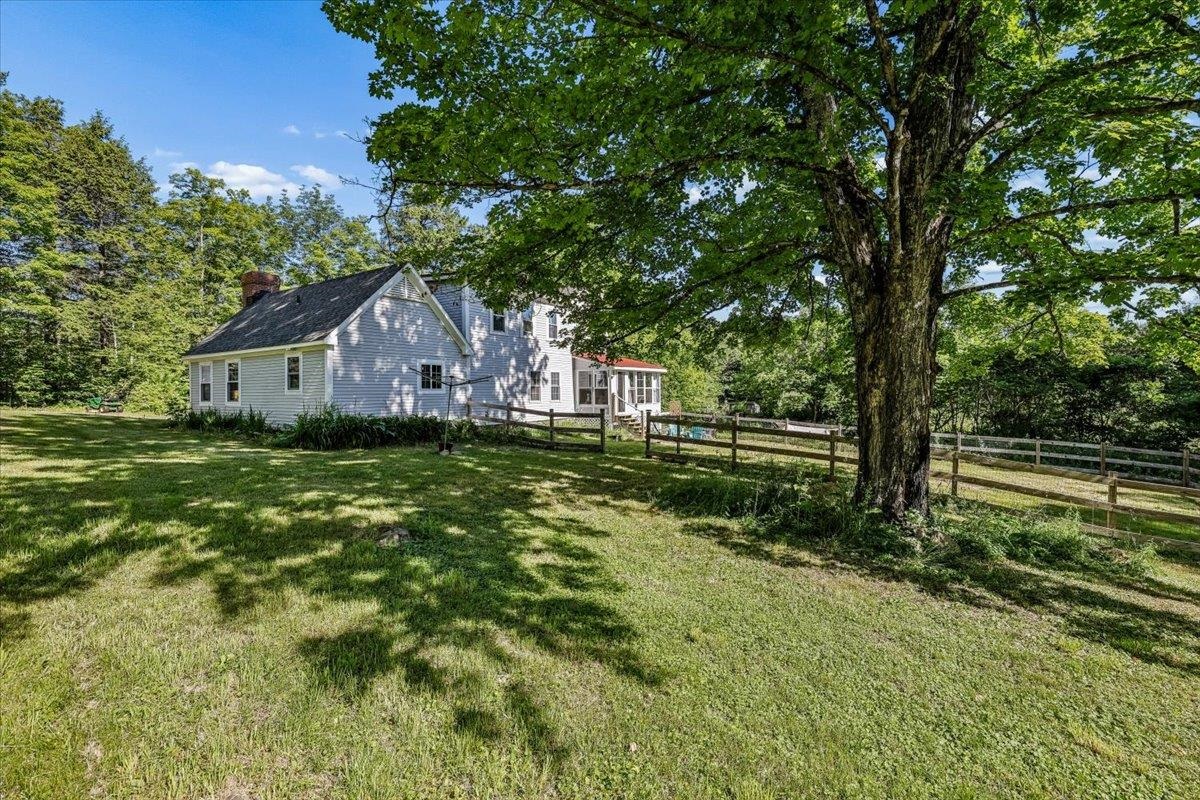 292 Buckley Rd, Weare, NH 03281