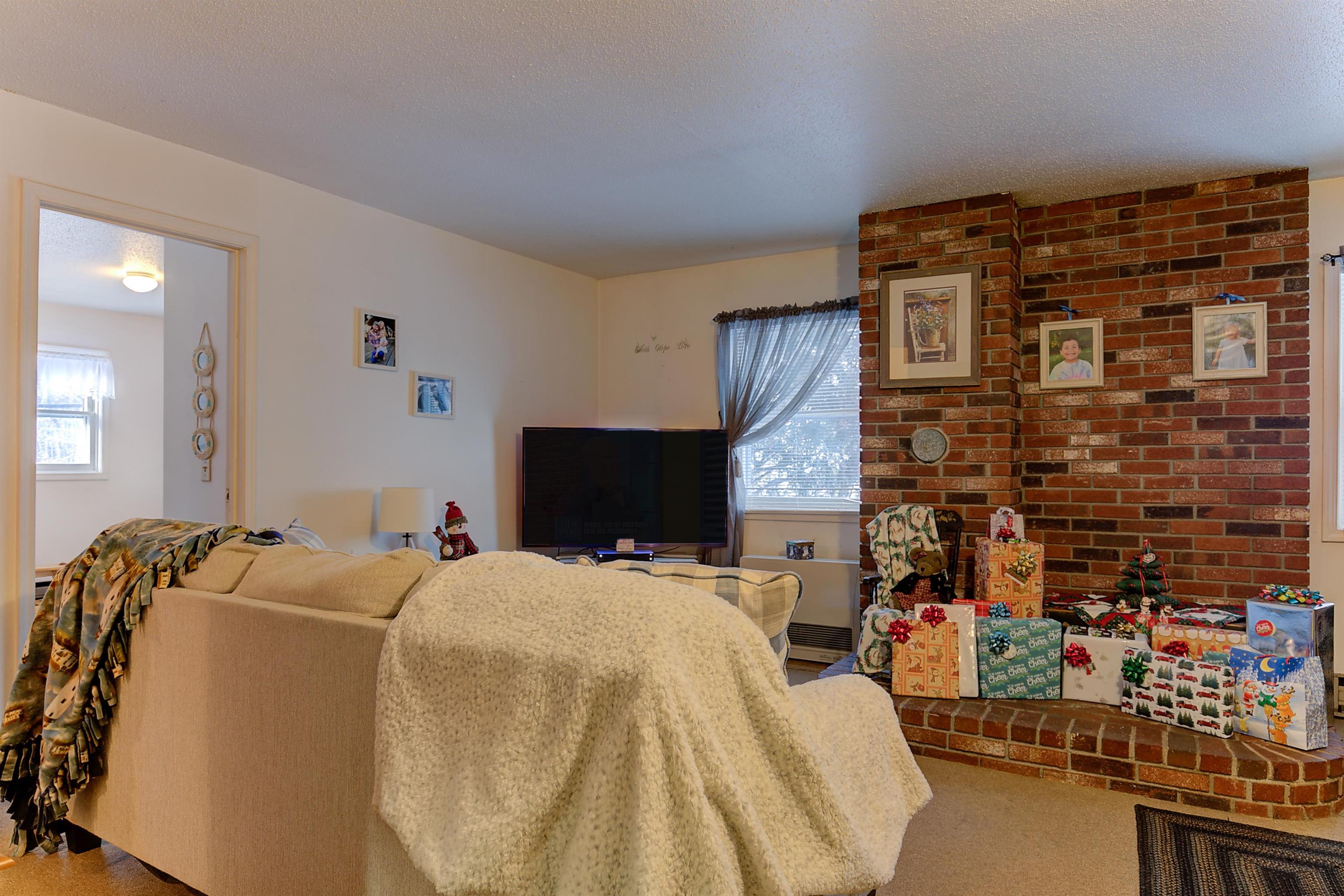 621 Kearsarge Rd, Conway, NH 03860